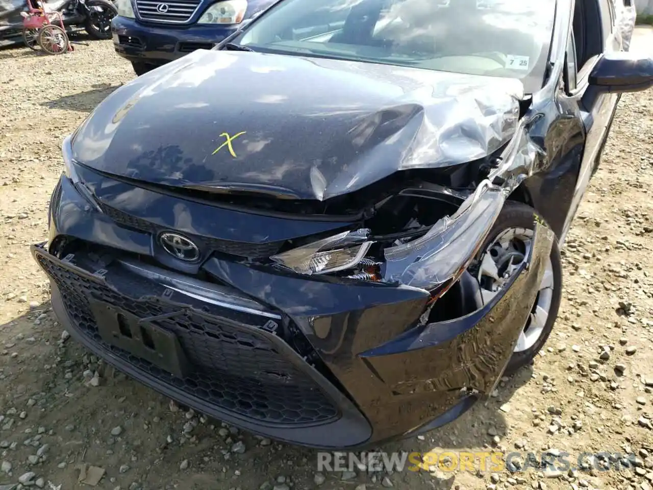 9 Photograph of a damaged car 5YFEPRAE1LP141024 TOYOTA COROLLA 2020