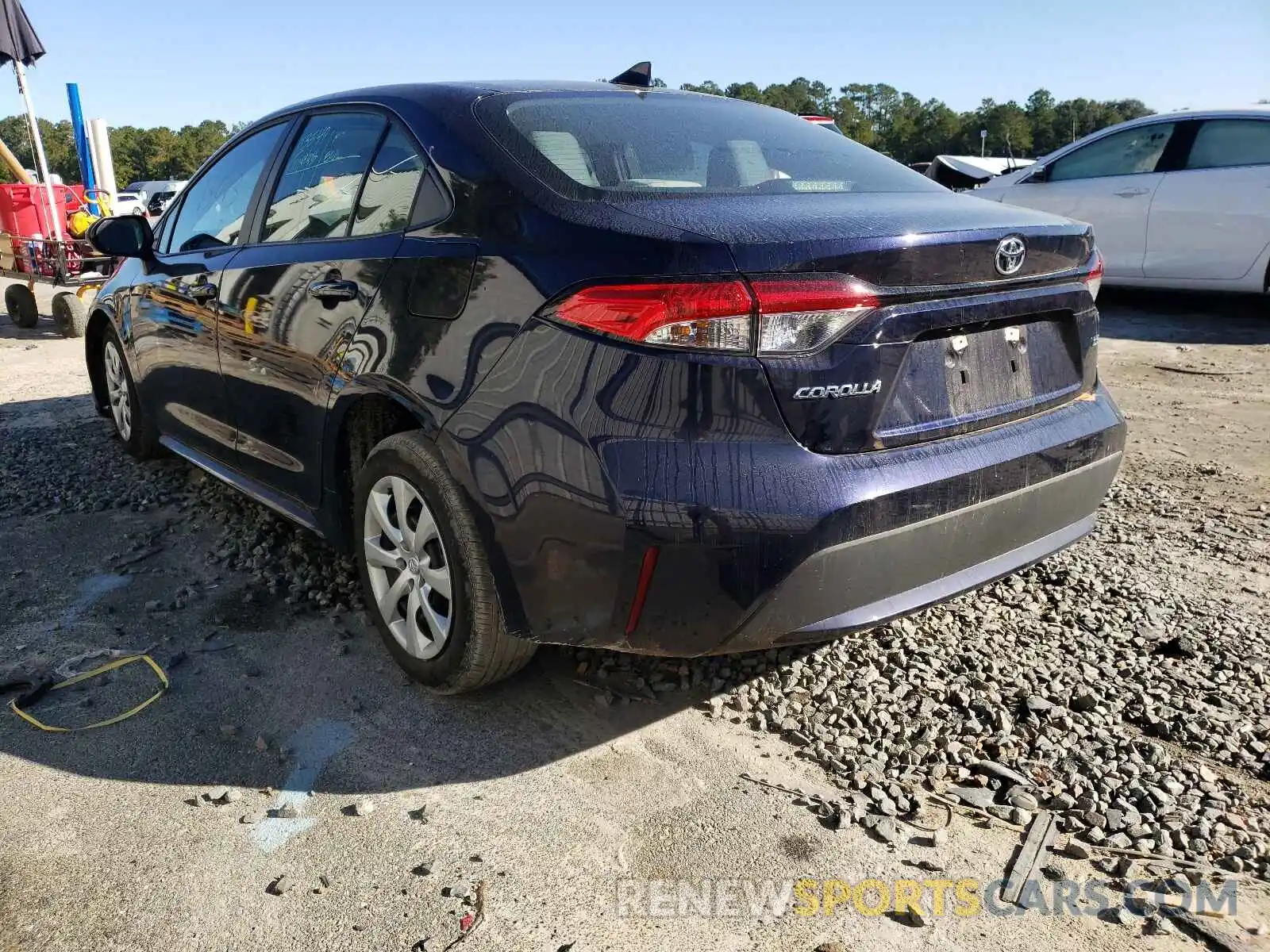 3 Photograph of a damaged car 5YFEPRAE1LP145073 TOYOTA COROLLA 2020