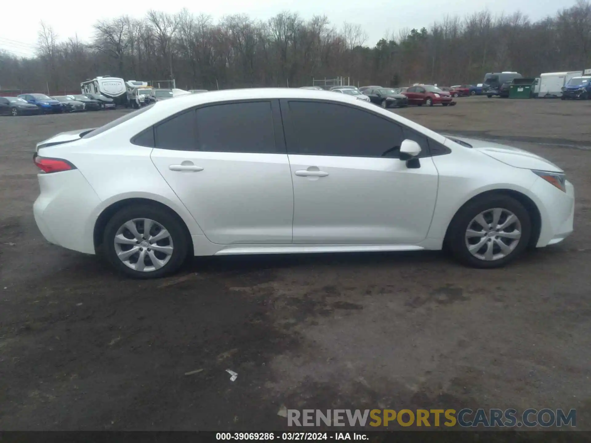 13 Photograph of a damaged car 5YFEPRAE2LP001130 TOYOTA COROLLA 2020