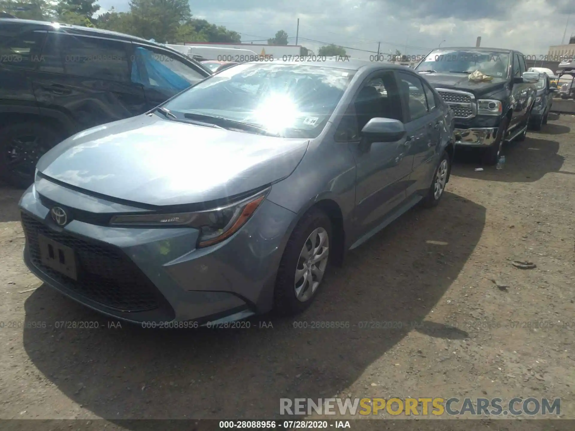 2 Photograph of a damaged car 5YFEPRAE2LP005288 TOYOTA COROLLA 2020