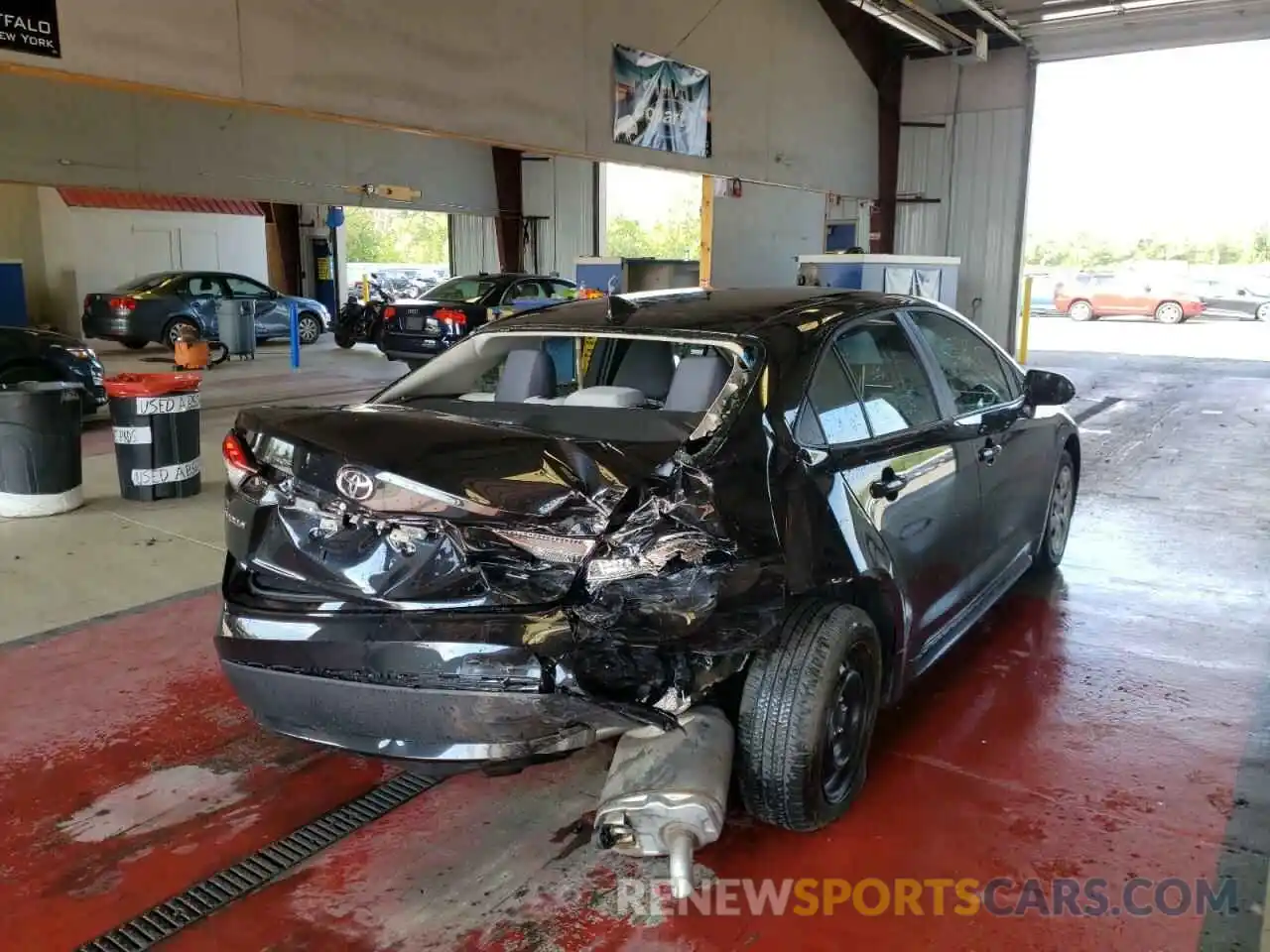 4 Photograph of a damaged car 5YFEPRAE2LP006599 TOYOTA COROLLA 2020