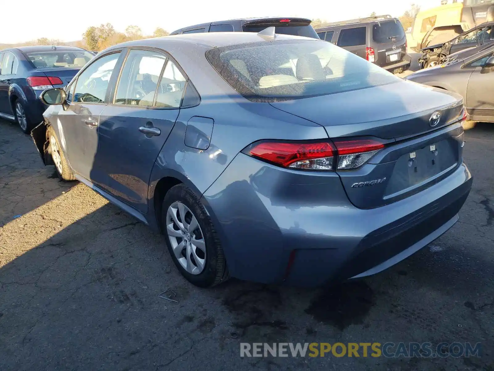 3 Photograph of a damaged car 5YFEPRAE2LP007932 TOYOTA COROLLA 2020