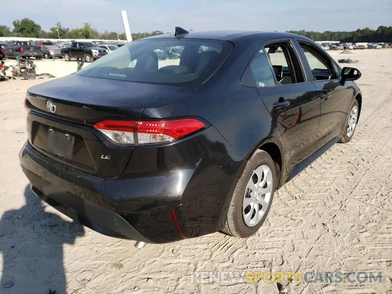 4 Photograph of a damaged car 5YFEPRAE2LP008367 TOYOTA COROLLA 2020