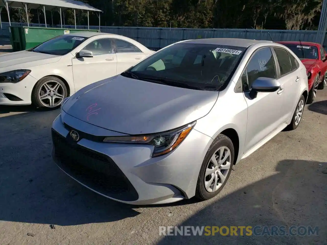 2 Photograph of a damaged car 5YFEPRAE2LP010698 TOYOTA COROLLA 2020