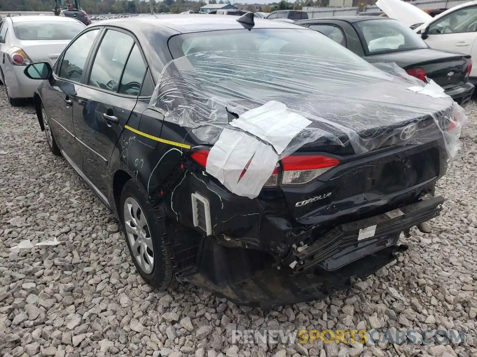 3 Photograph of a damaged car 5YFEPRAE2LP013133 TOYOTA COROLLA 2020