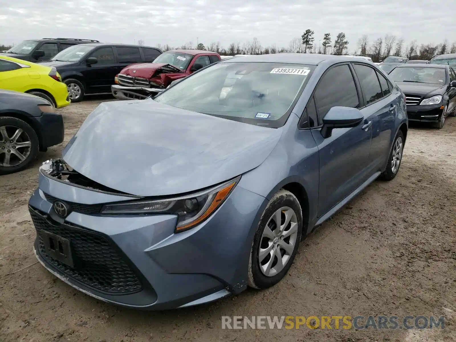 2 Photograph of a damaged car 5YFEPRAE2LP013665 TOYOTA COROLLA 2020