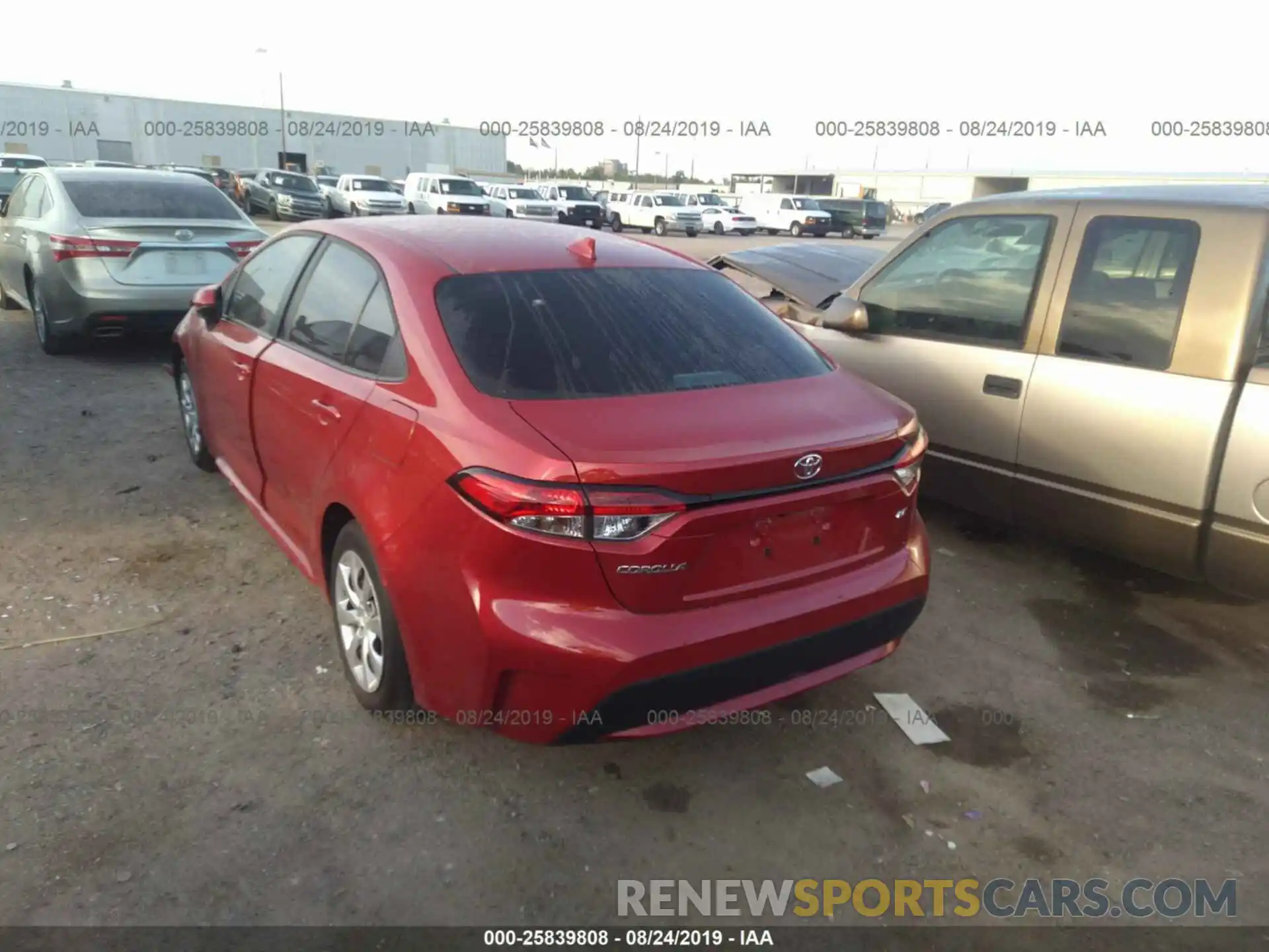 3 Photograph of a damaged car 5YFEPRAE2LP015710 TOYOTA COROLLA 2020