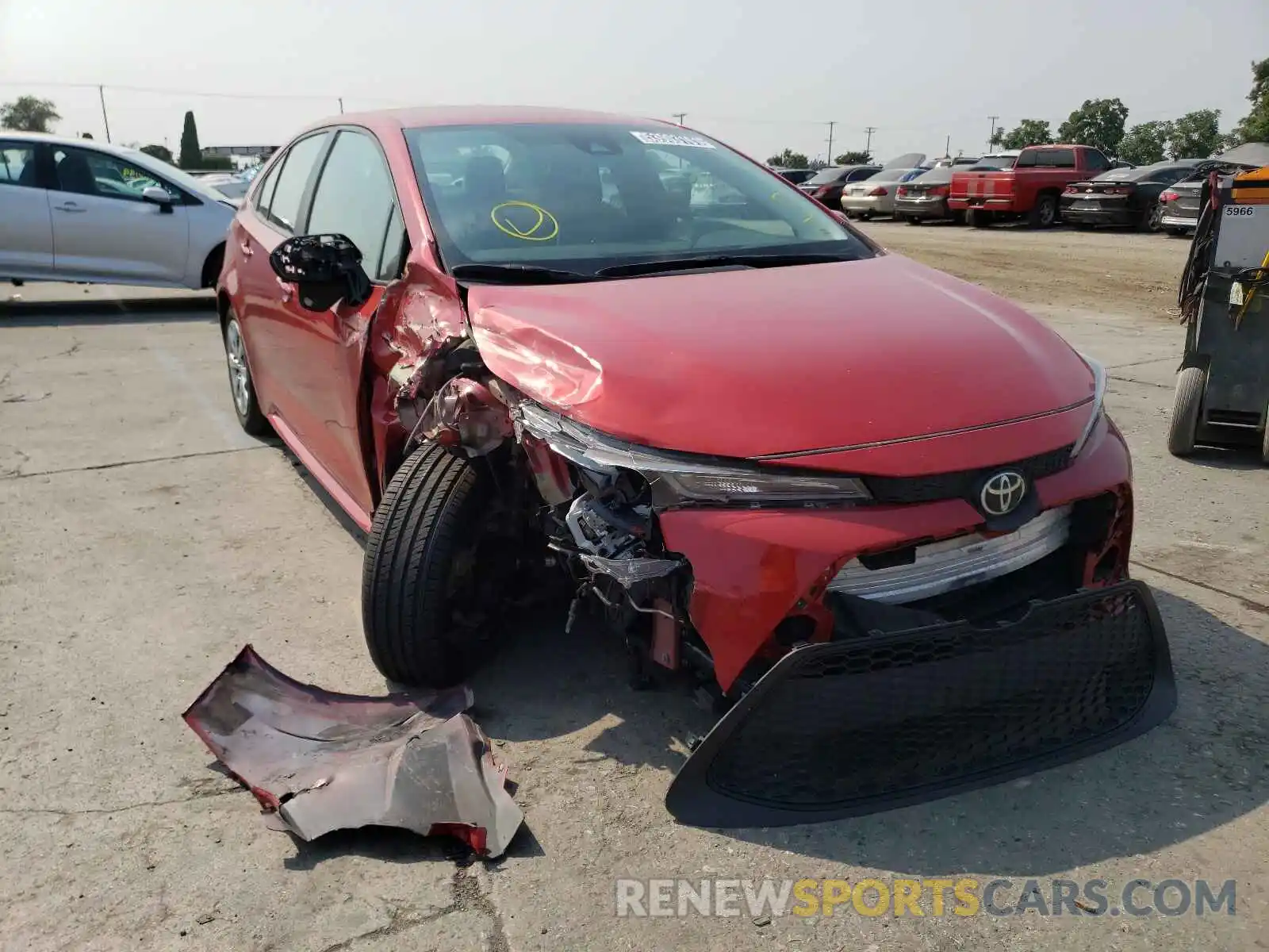 1 Photograph of a damaged car 5YFEPRAE2LP017666 TOYOTA COROLLA 2020