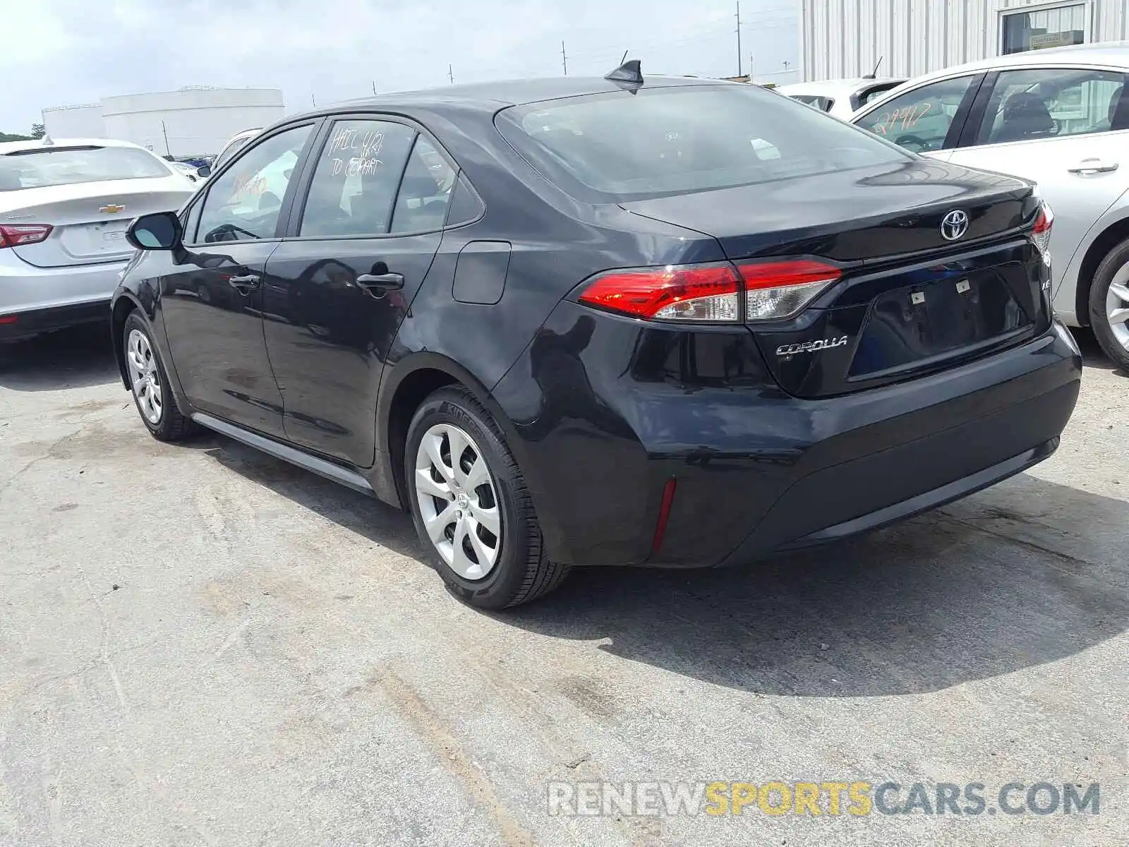 3 Photograph of a damaged car 5YFEPRAE2LP018185 TOYOTA COROLLA 2020