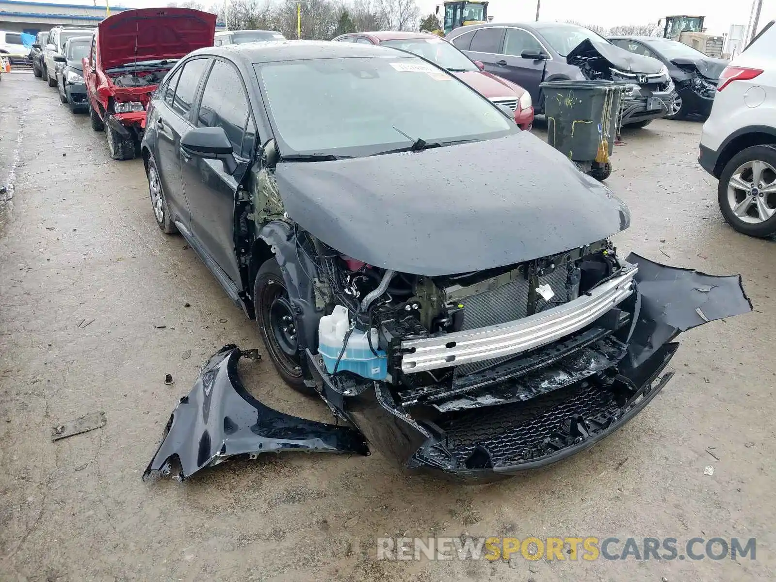 1 Photograph of a damaged car 5YFEPRAE2LP019501 TOYOTA COROLLA 2020