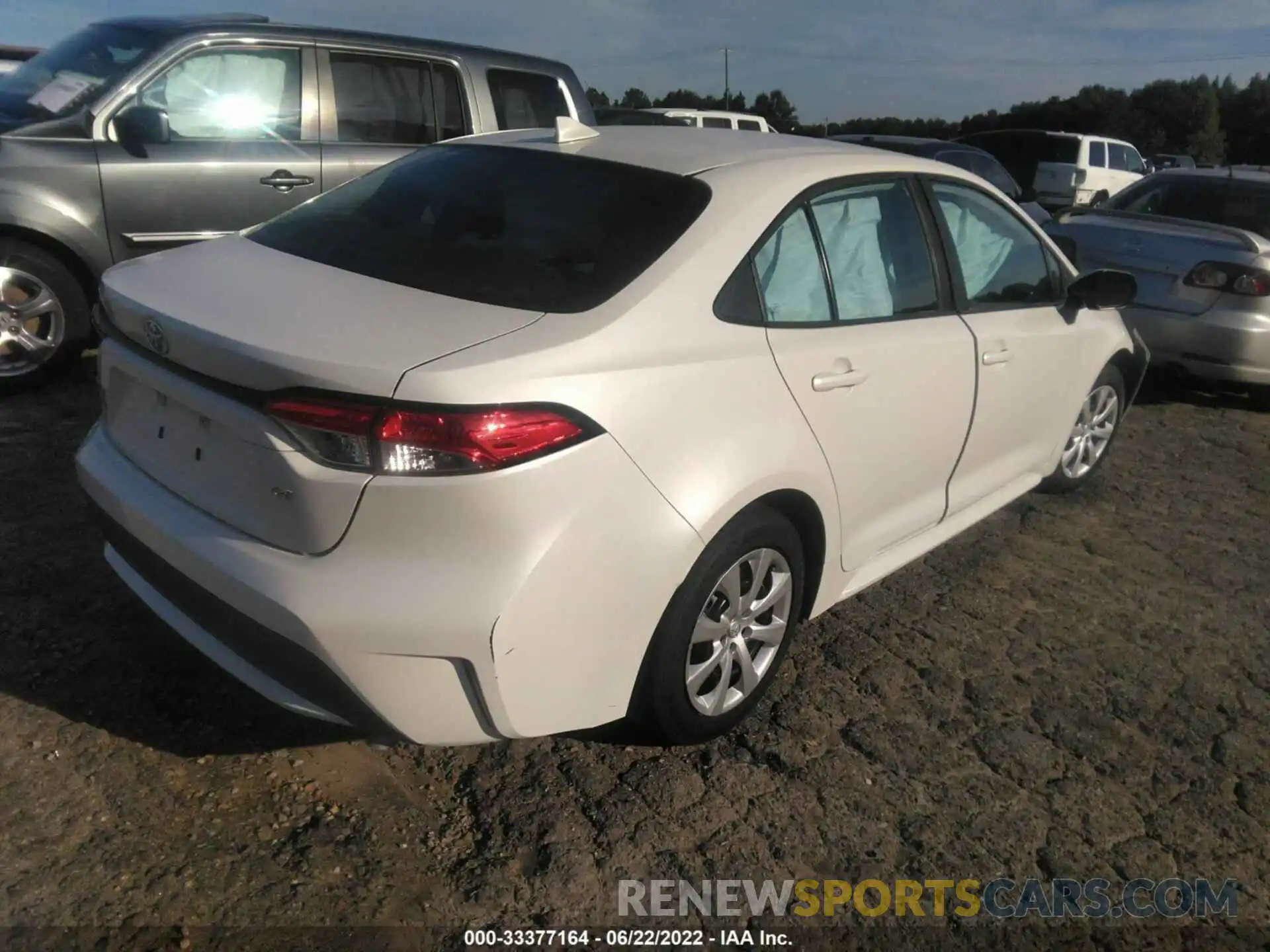 4 Photograph of a damaged car 5YFEPRAE2LP019773 TOYOTA COROLLA 2020