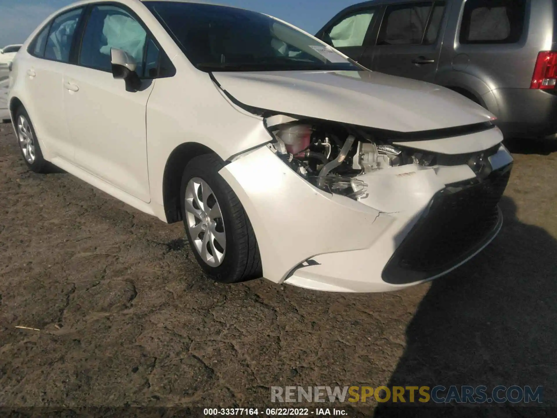 6 Photograph of a damaged car 5YFEPRAE2LP019773 TOYOTA COROLLA 2020