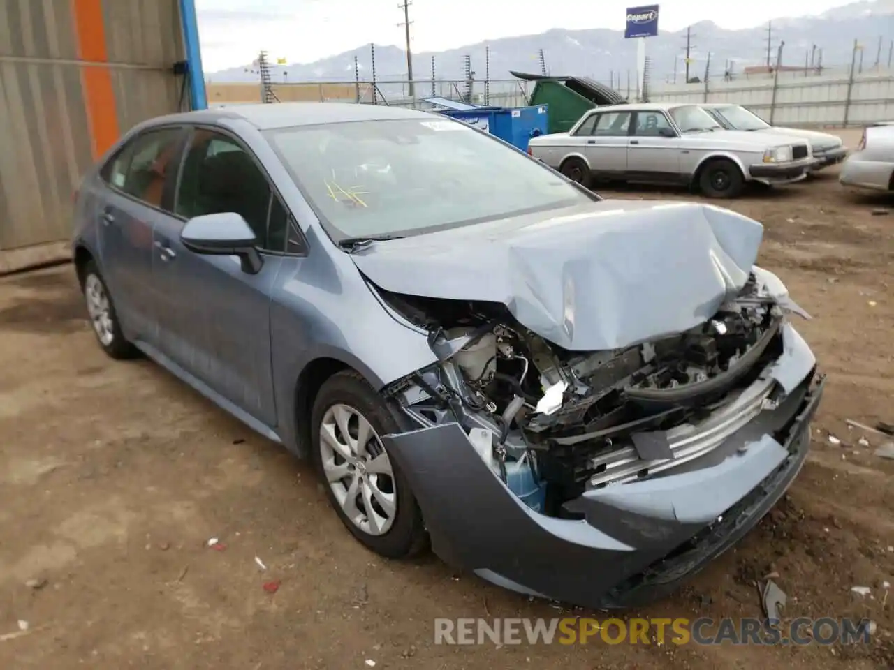 1 Photograph of a damaged car 5YFEPRAE2LP020938 TOYOTA COROLLA 2020