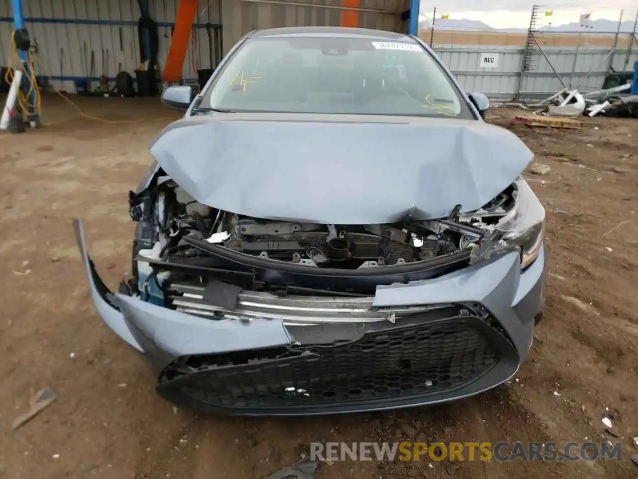 9 Photograph of a damaged car 5YFEPRAE2LP020938 TOYOTA COROLLA 2020