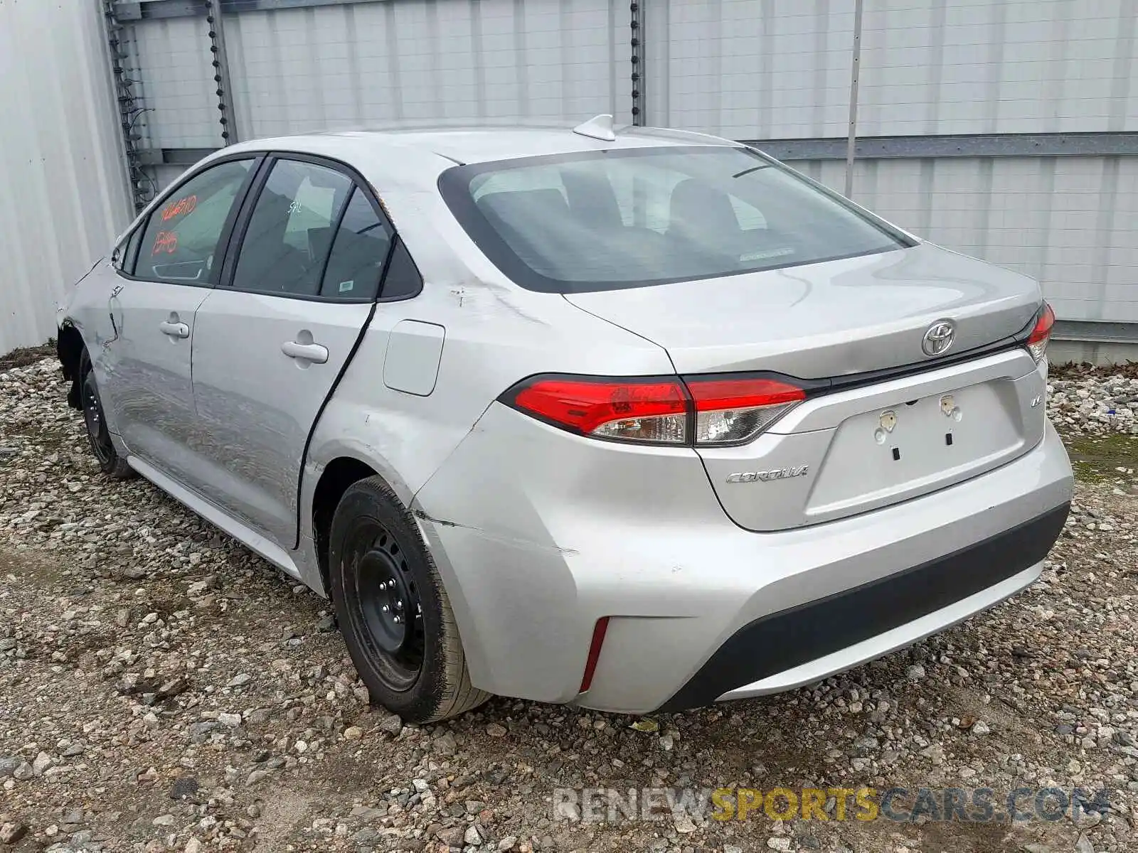 3 Photograph of a damaged car 5YFEPRAE2LP023273 TOYOTA COROLLA 2020