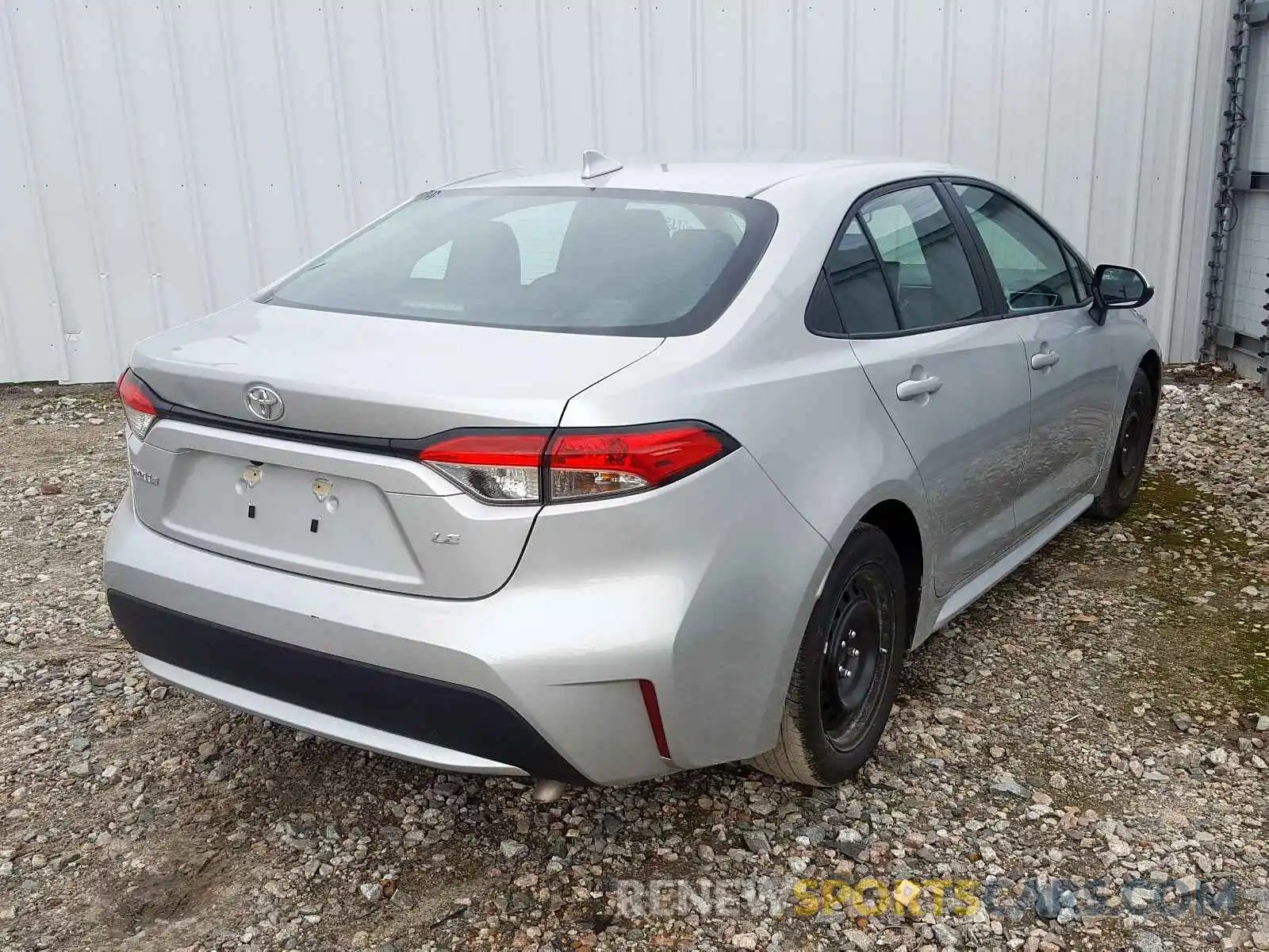 4 Photograph of a damaged car 5YFEPRAE2LP023273 TOYOTA COROLLA 2020