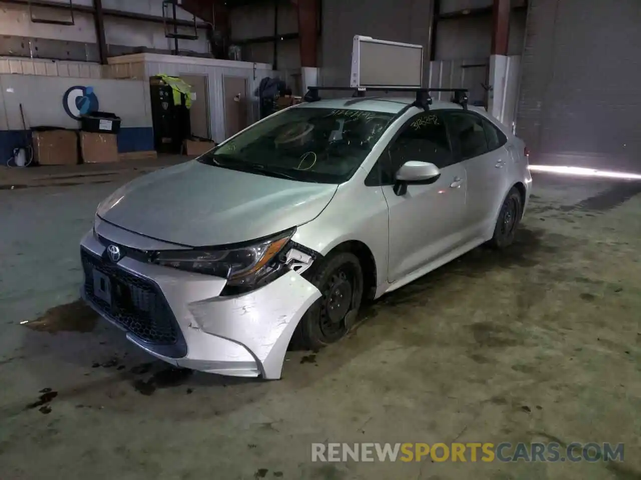 2 Photograph of a damaged car 5YFEPRAE2LP023743 TOYOTA COROLLA 2020