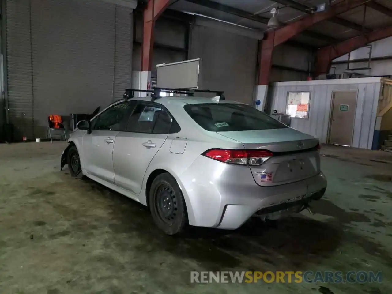 3 Photograph of a damaged car 5YFEPRAE2LP023743 TOYOTA COROLLA 2020