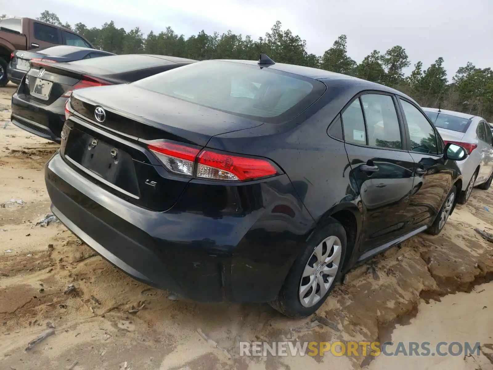 4 Photograph of a damaged car 5YFEPRAE2LP023791 TOYOTA COROLLA 2020