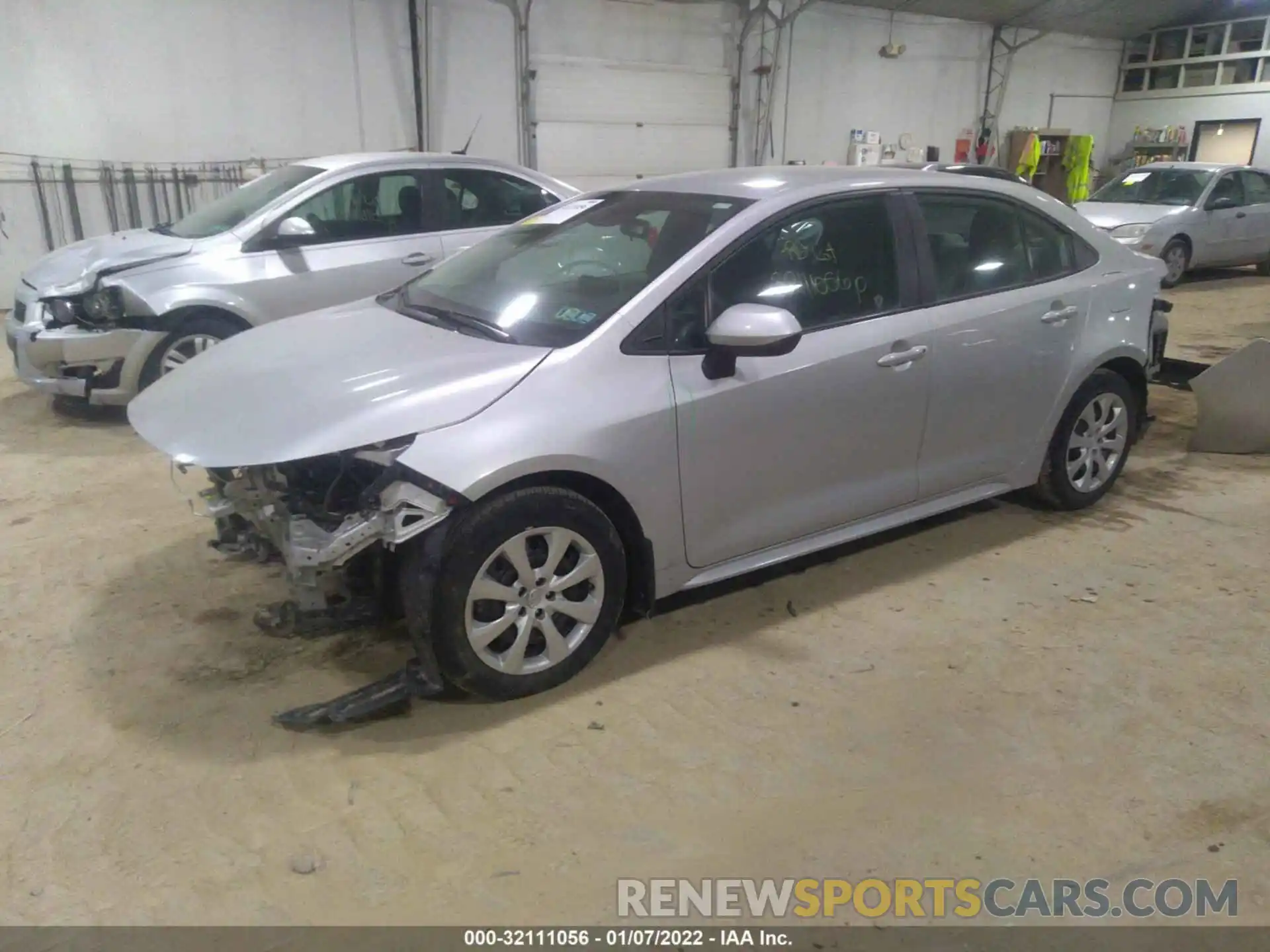 2 Photograph of a damaged car 5YFEPRAE2LP023838 TOYOTA COROLLA 2020