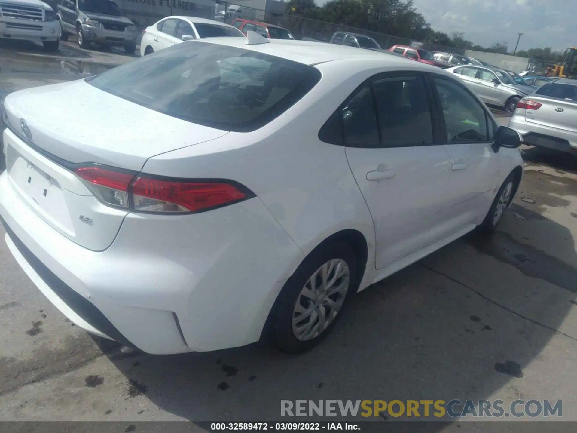 6 Photograph of a damaged car 5YFEPRAE2LP024181 TOYOTA COROLLA 2020