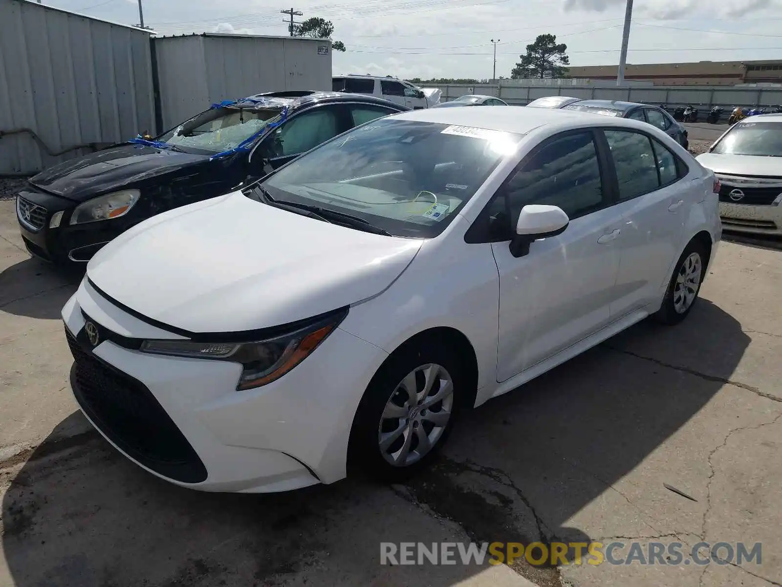 2 Photograph of a damaged car 5YFEPRAE2LP024312 TOYOTA COROLLA 2020