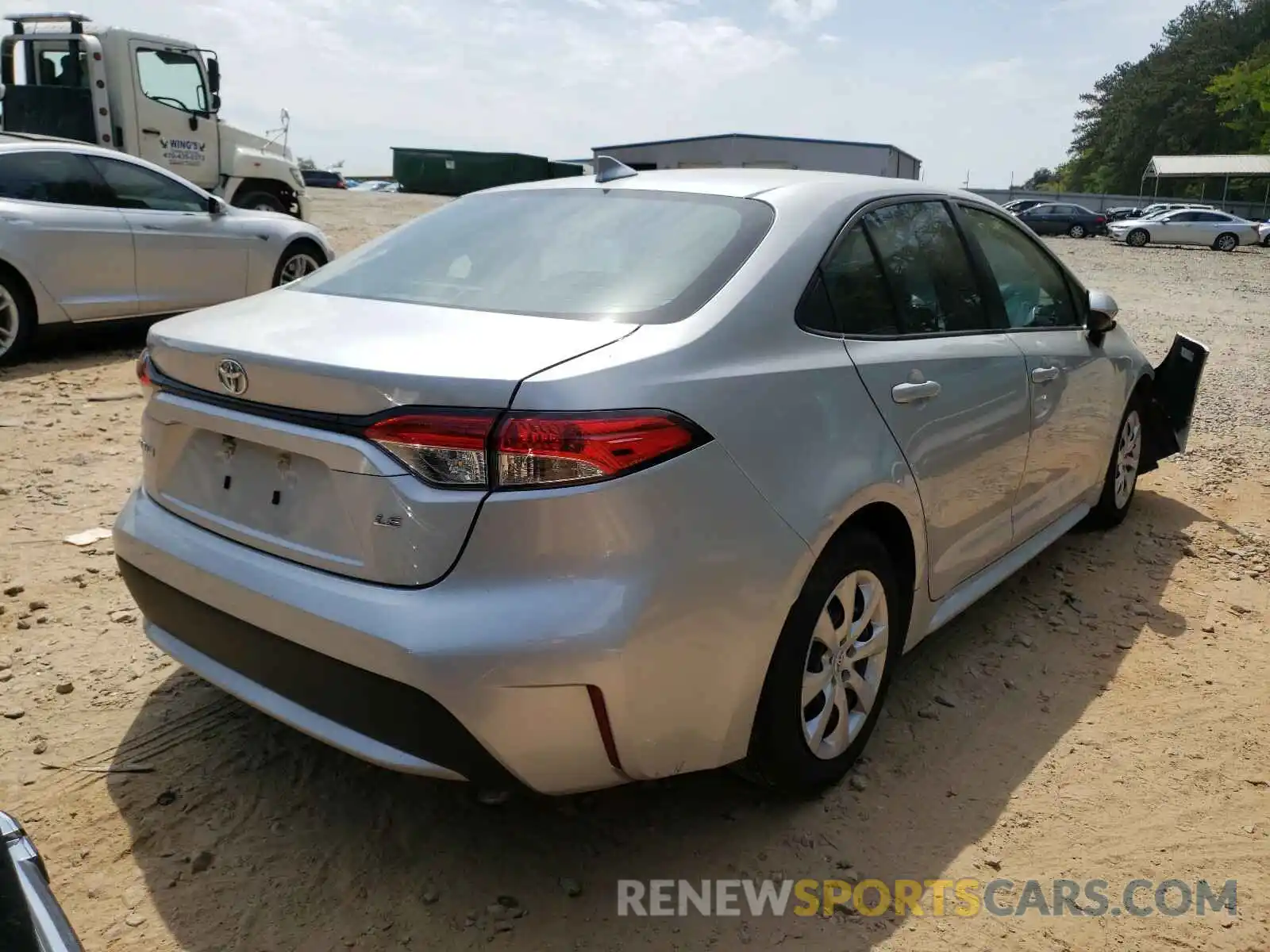 4 Photograph of a damaged car 5YFEPRAE2LP024603 TOYOTA COROLLA 2020