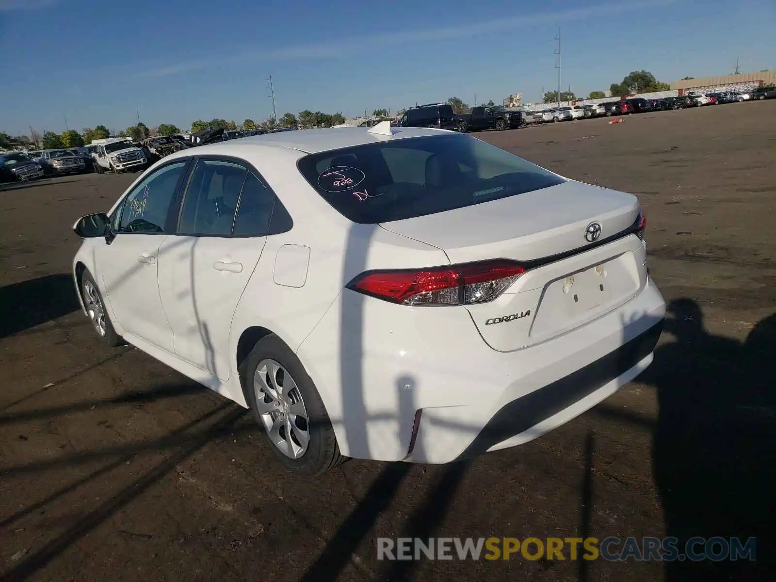 3 Photograph of a damaged car 5YFEPRAE2LP025024 TOYOTA COROLLA 2020