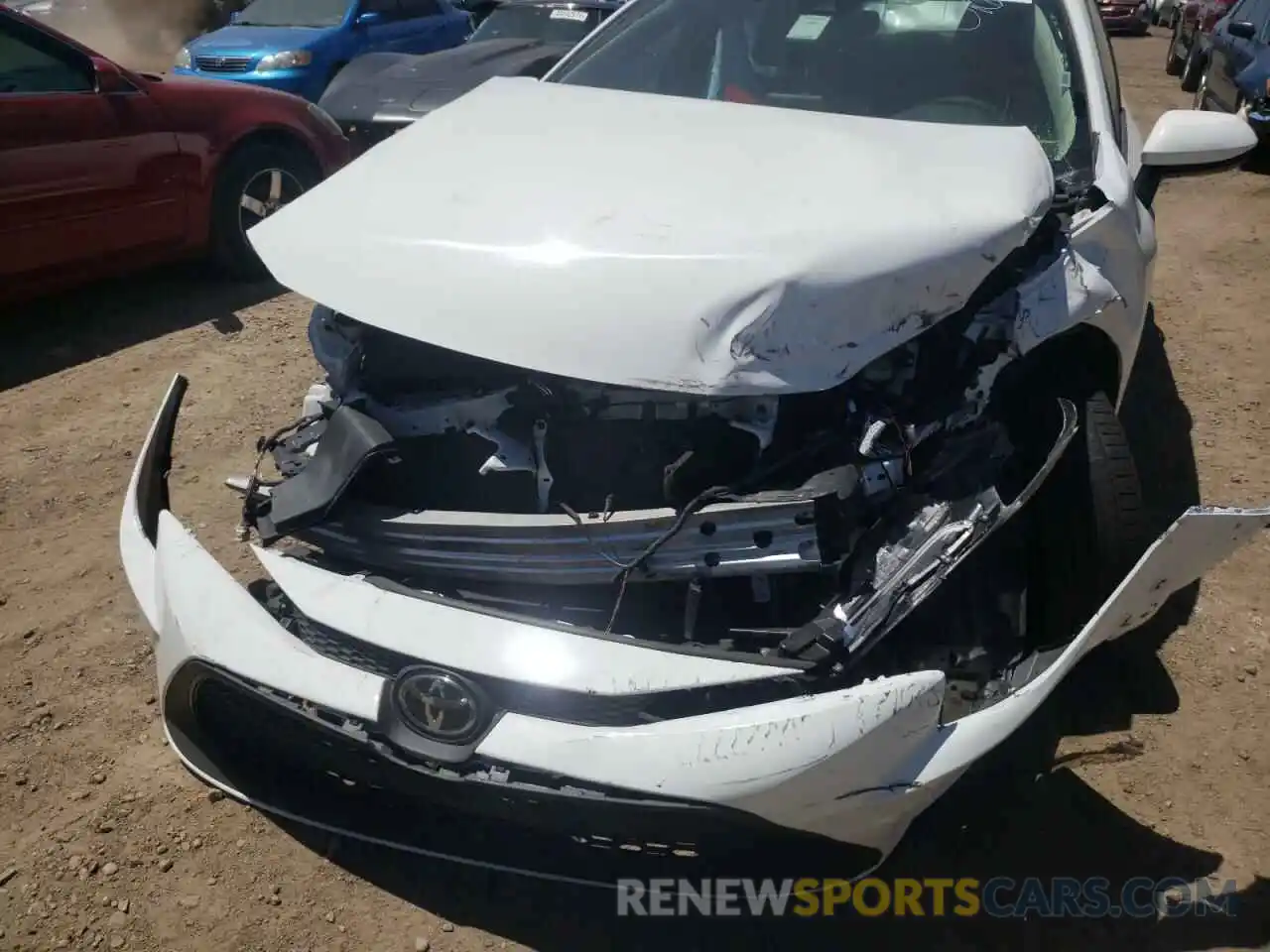 9 Photograph of a damaged car 5YFEPRAE2LP025069 TOYOTA COROLLA 2020