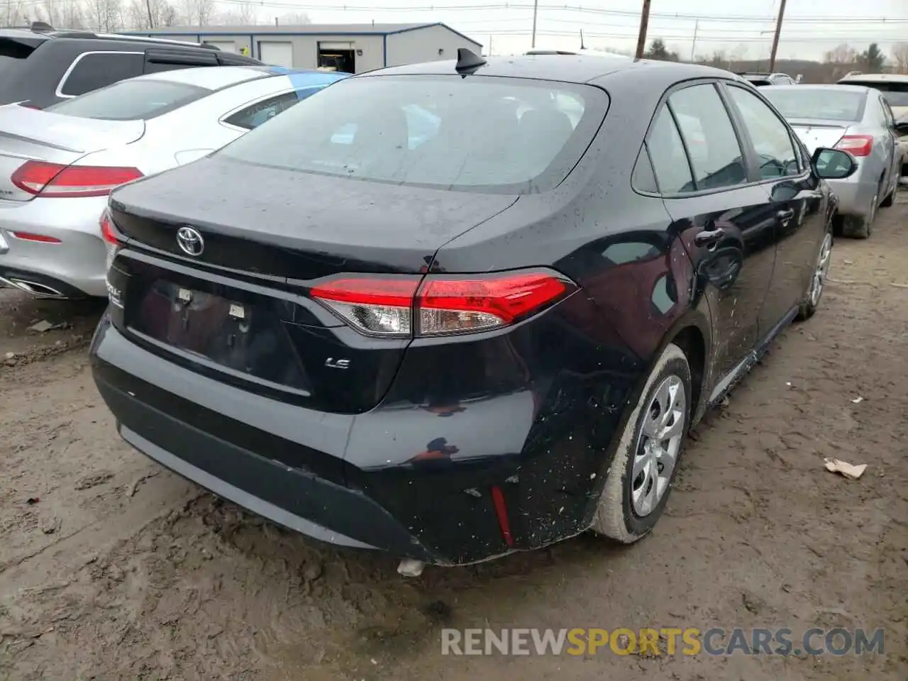 4 Photograph of a damaged car 5YFEPRAE2LP025945 TOYOTA COROLLA 2020