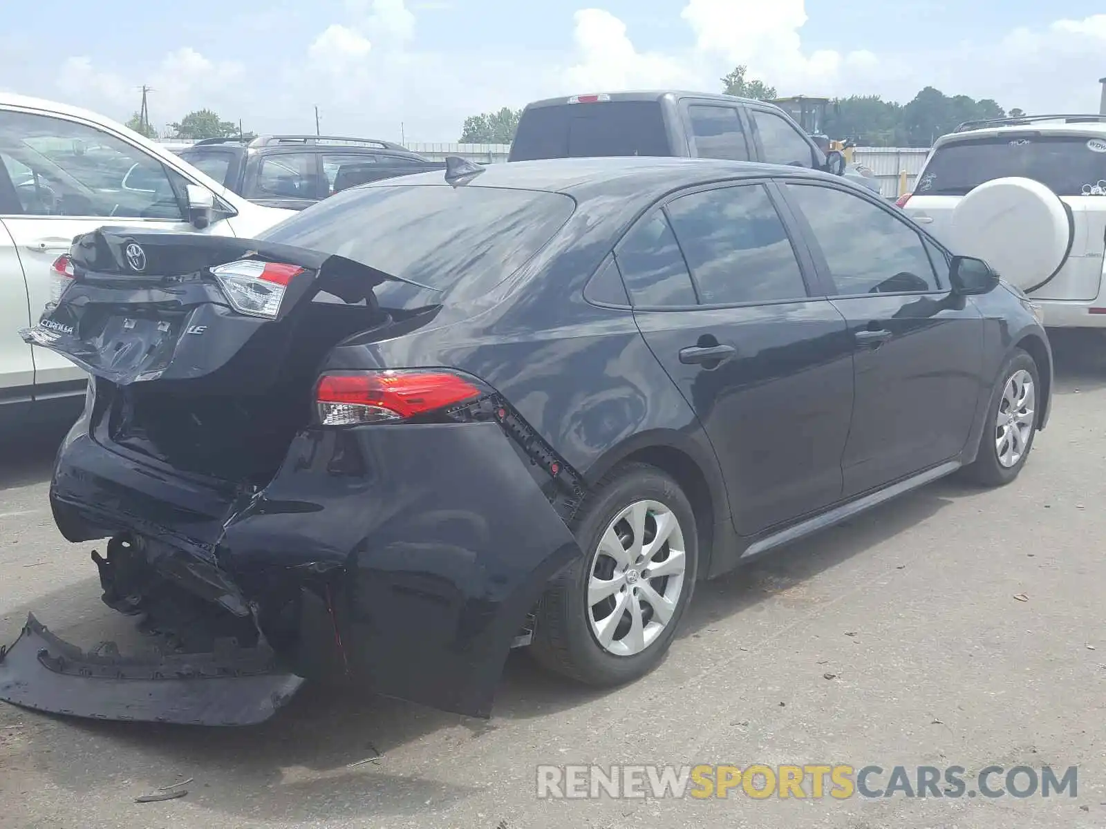 4 Photograph of a damaged car 5YFEPRAE2LP026397 TOYOTA COROLLA 2020