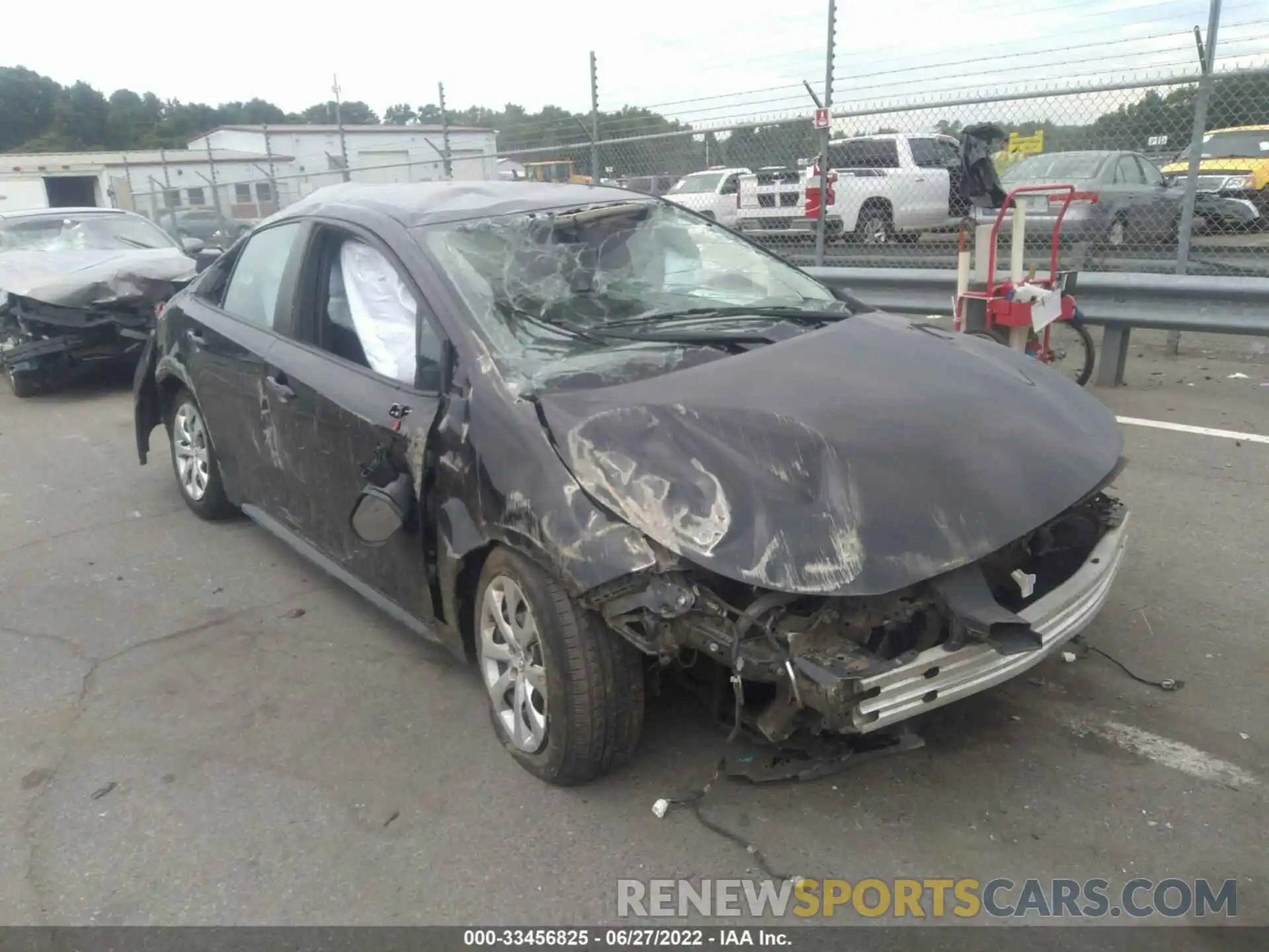 1 Photograph of a damaged car 5YFEPRAE2LP028960 TOYOTA COROLLA 2020