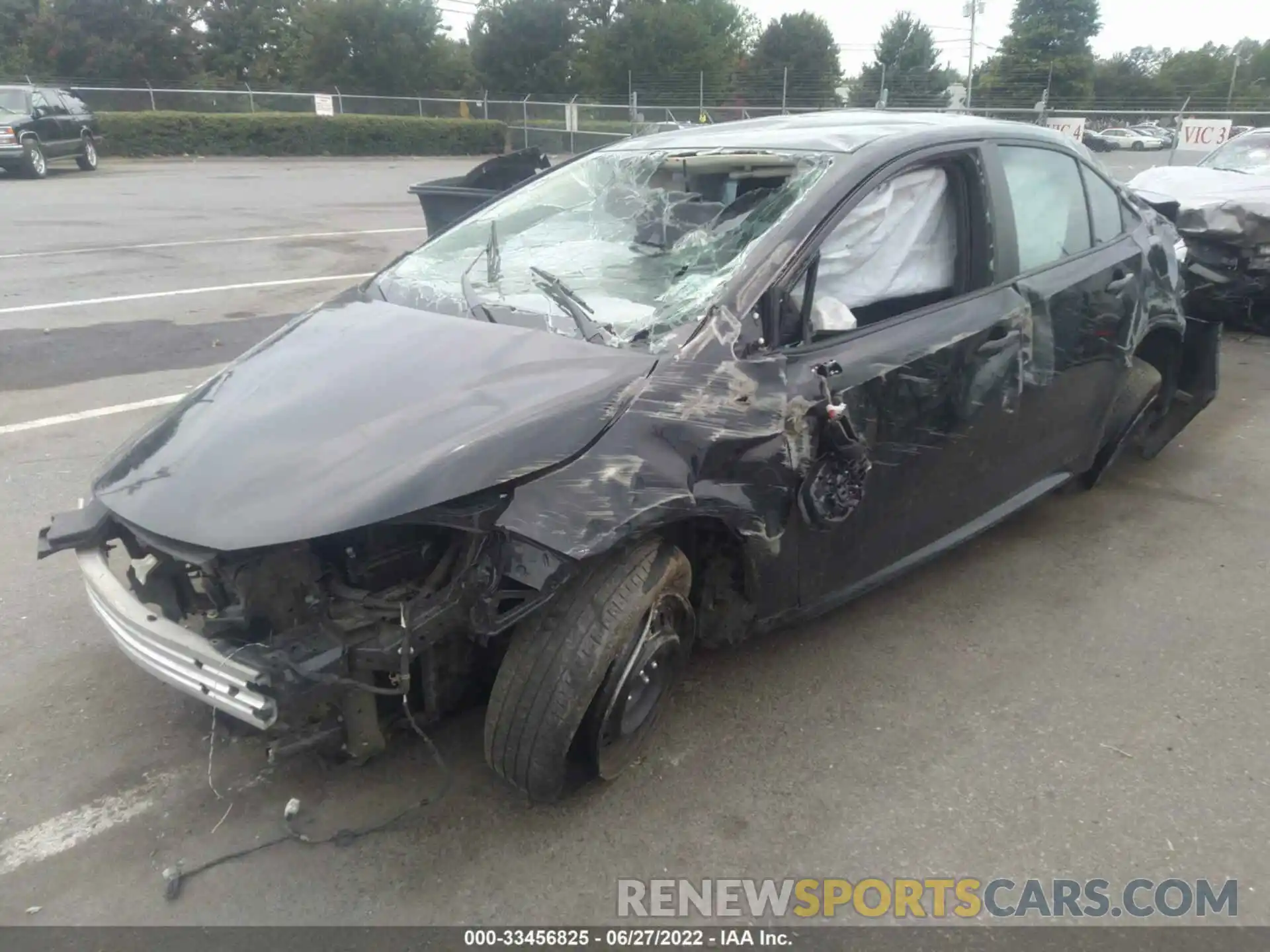 2 Photograph of a damaged car 5YFEPRAE2LP028960 TOYOTA COROLLA 2020