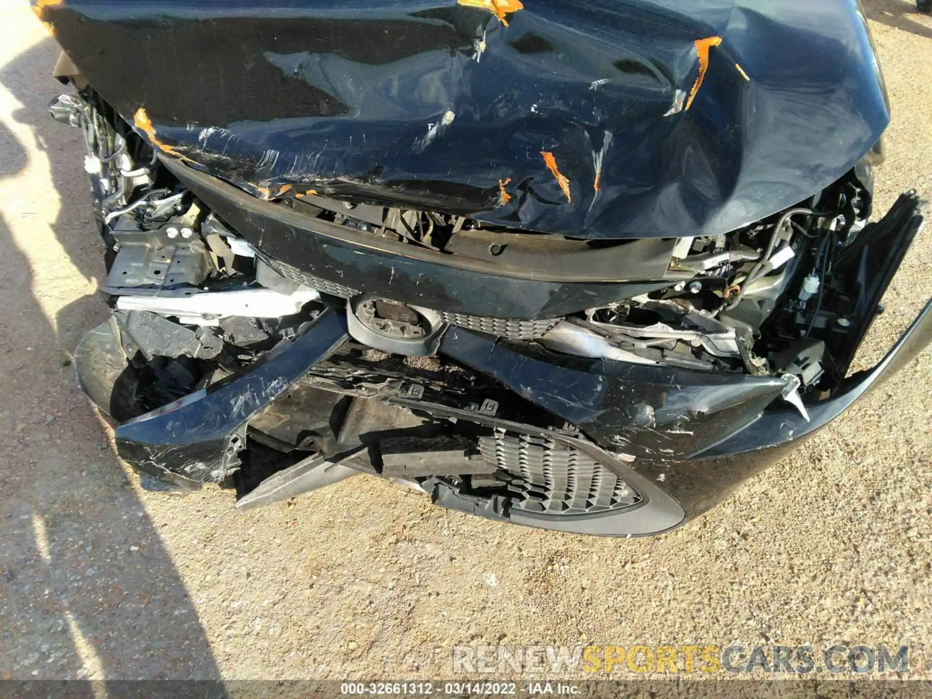 6 Photograph of a damaged car 5YFEPRAE2LP029574 TOYOTA COROLLA 2020