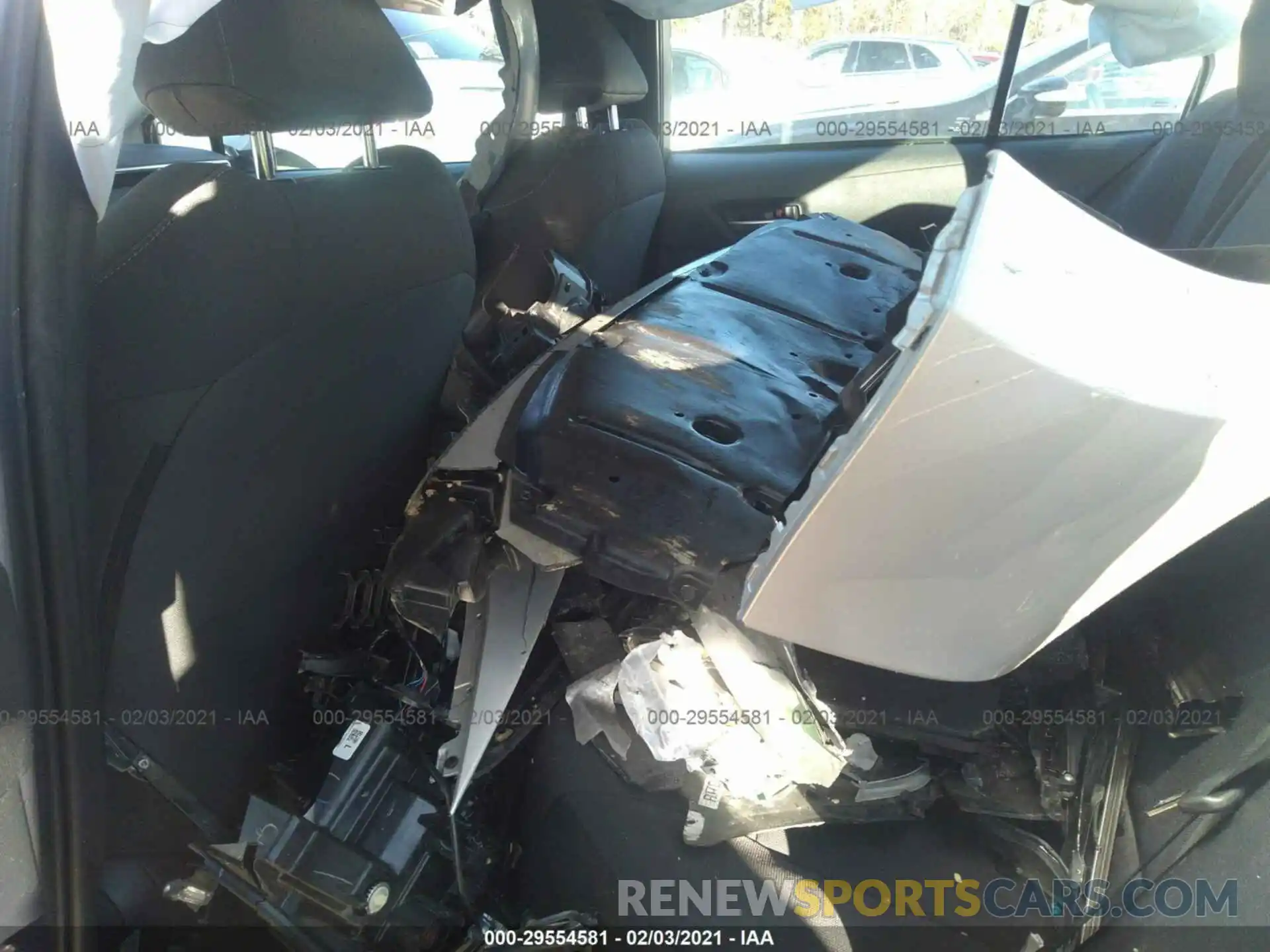 8 Photograph of a damaged car 5YFEPRAE2LP029719 TOYOTA COROLLA 2020