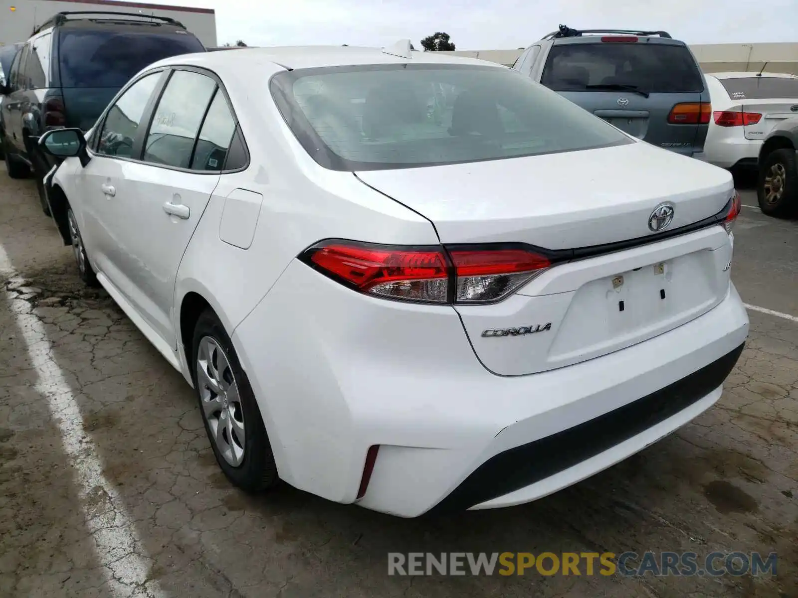 3 Photograph of a damaged car 5YFEPRAE2LP031020 TOYOTA COROLLA 2020