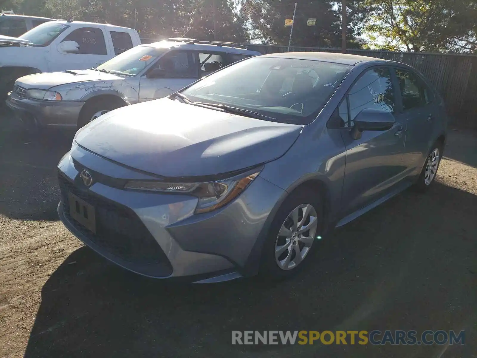 2 Photograph of a damaged car 5YFEPRAE2LP033723 TOYOTA COROLLA 2020