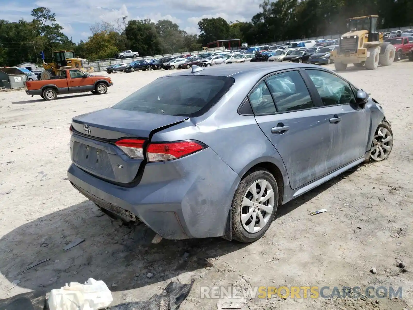 4 Photograph of a damaged car 5YFEPRAE2LP034189 TOYOTA COROLLA 2020