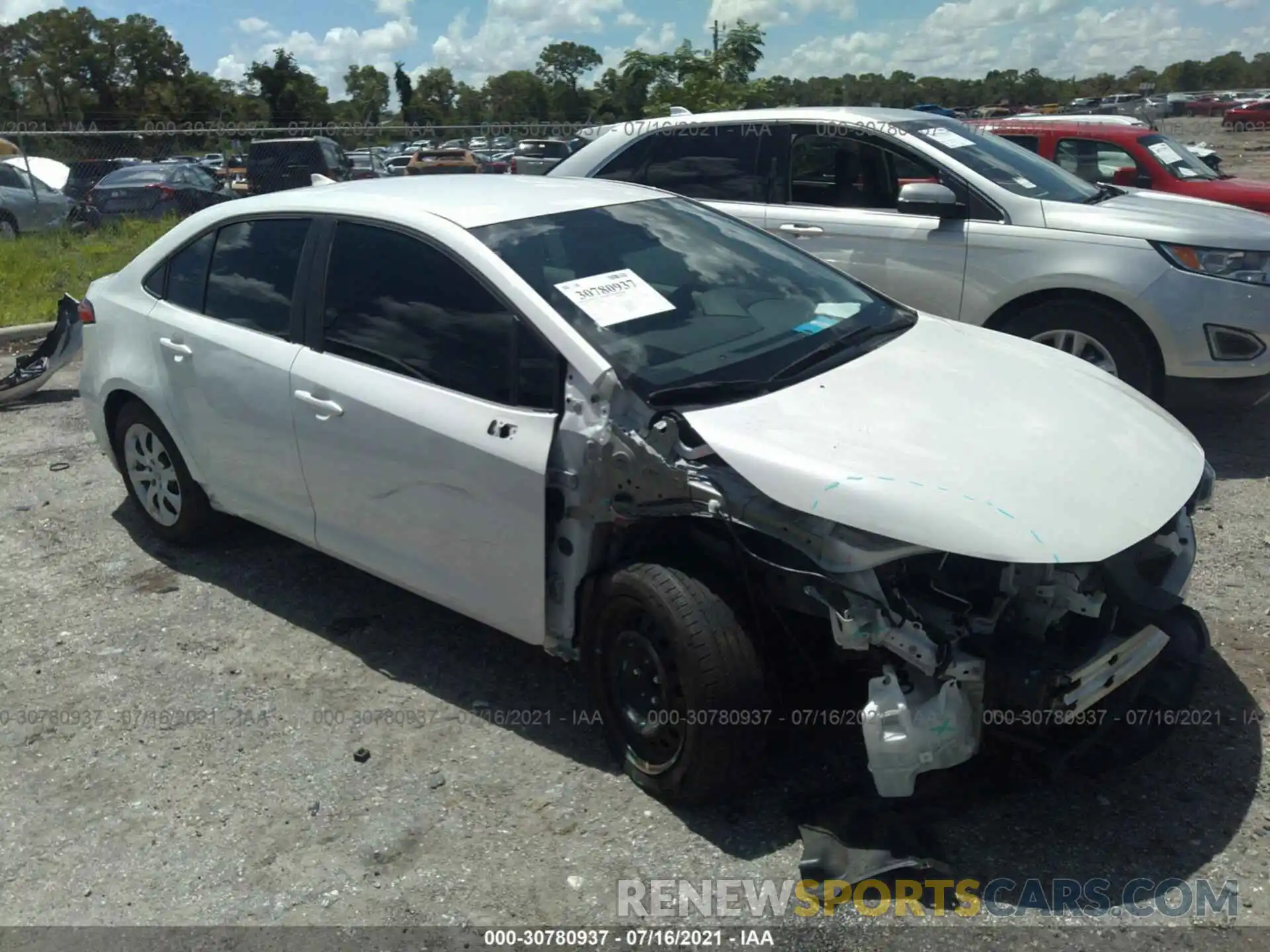 1 Photograph of a damaged car 5YFEPRAE2LP035293 TOYOTA COROLLA 2020