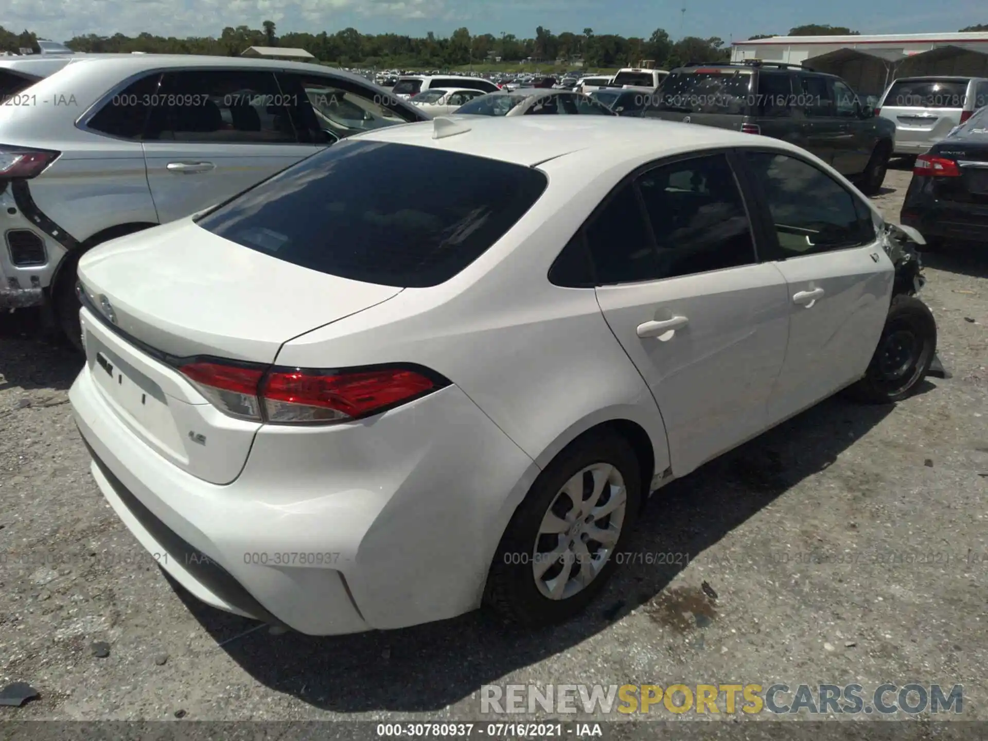 4 Photograph of a damaged car 5YFEPRAE2LP035293 TOYOTA COROLLA 2020