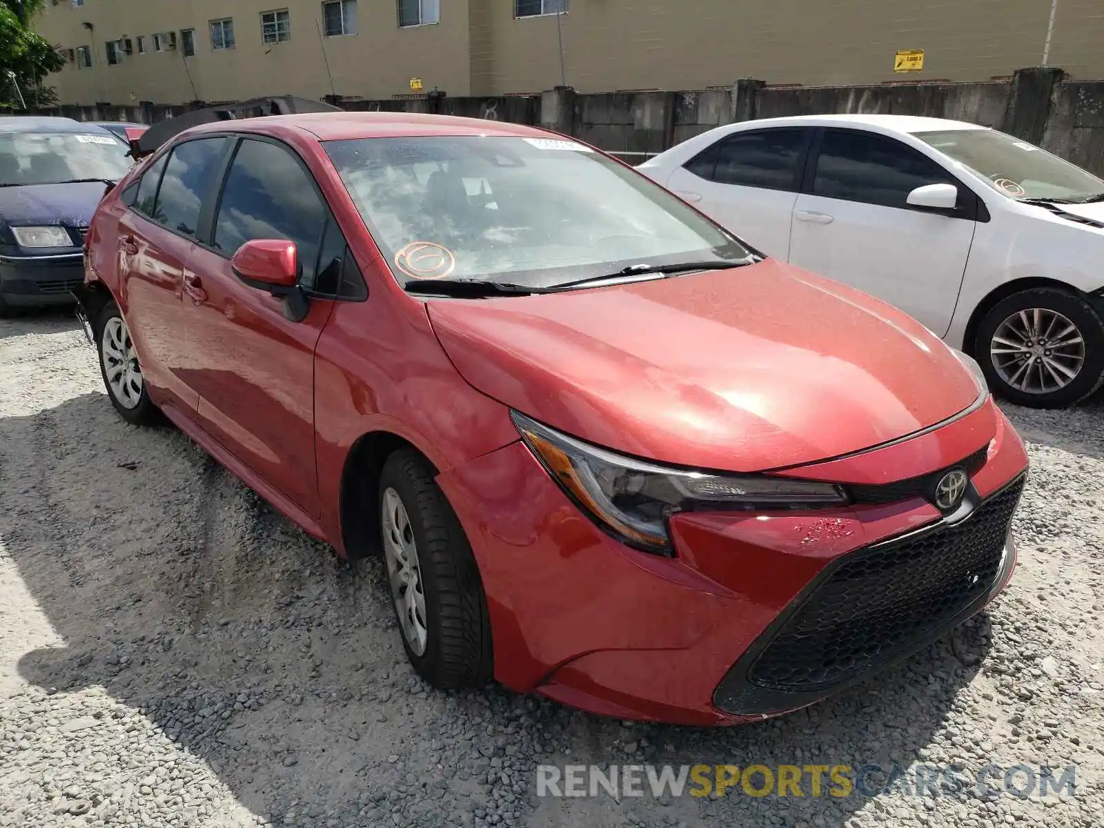 1 Photograph of a damaged car 5YFEPRAE2LP038176 TOYOTA COROLLA 2020