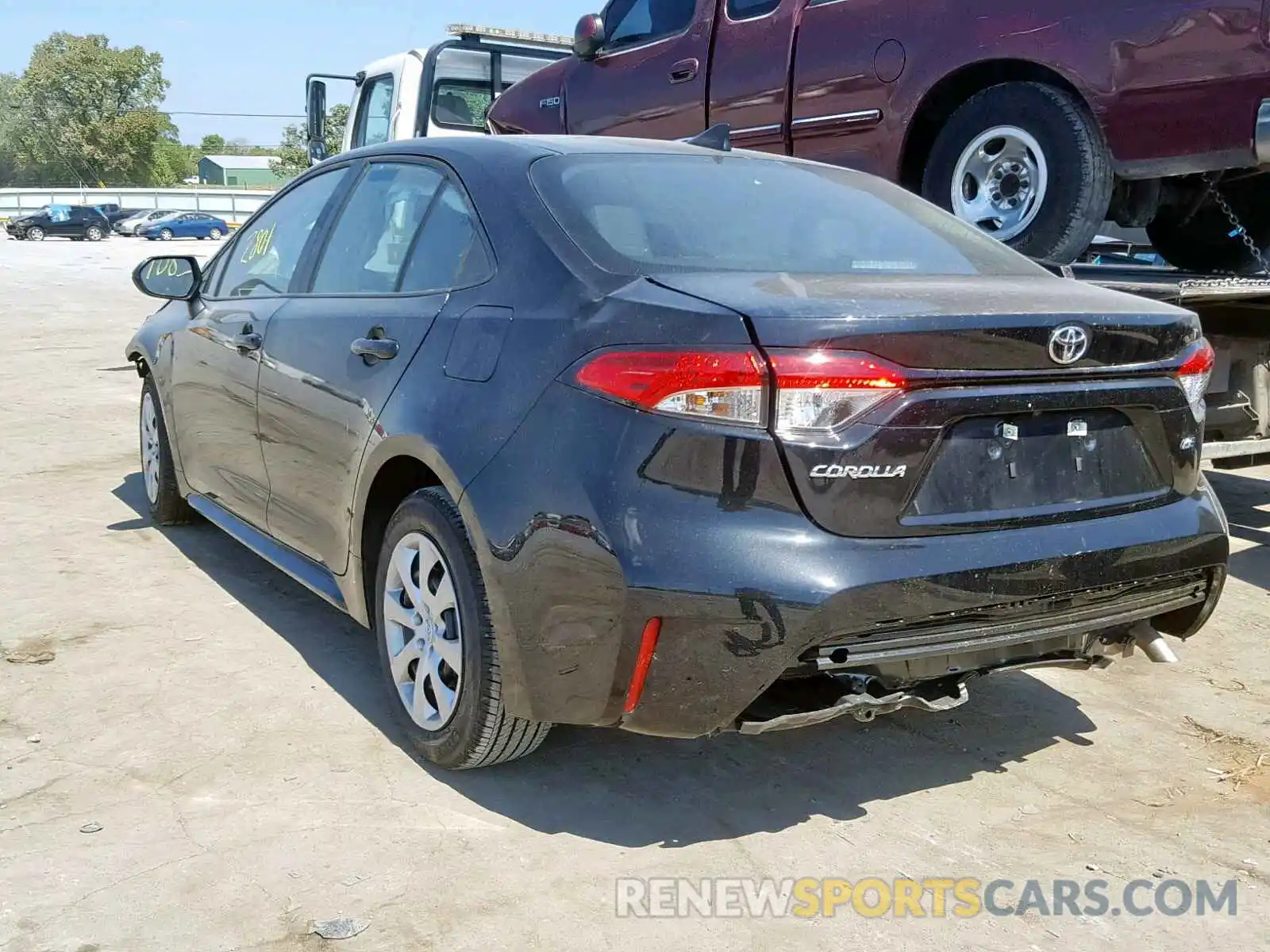 3 Photograph of a damaged car 5YFEPRAE2LP038422 TOYOTA COROLLA 2020