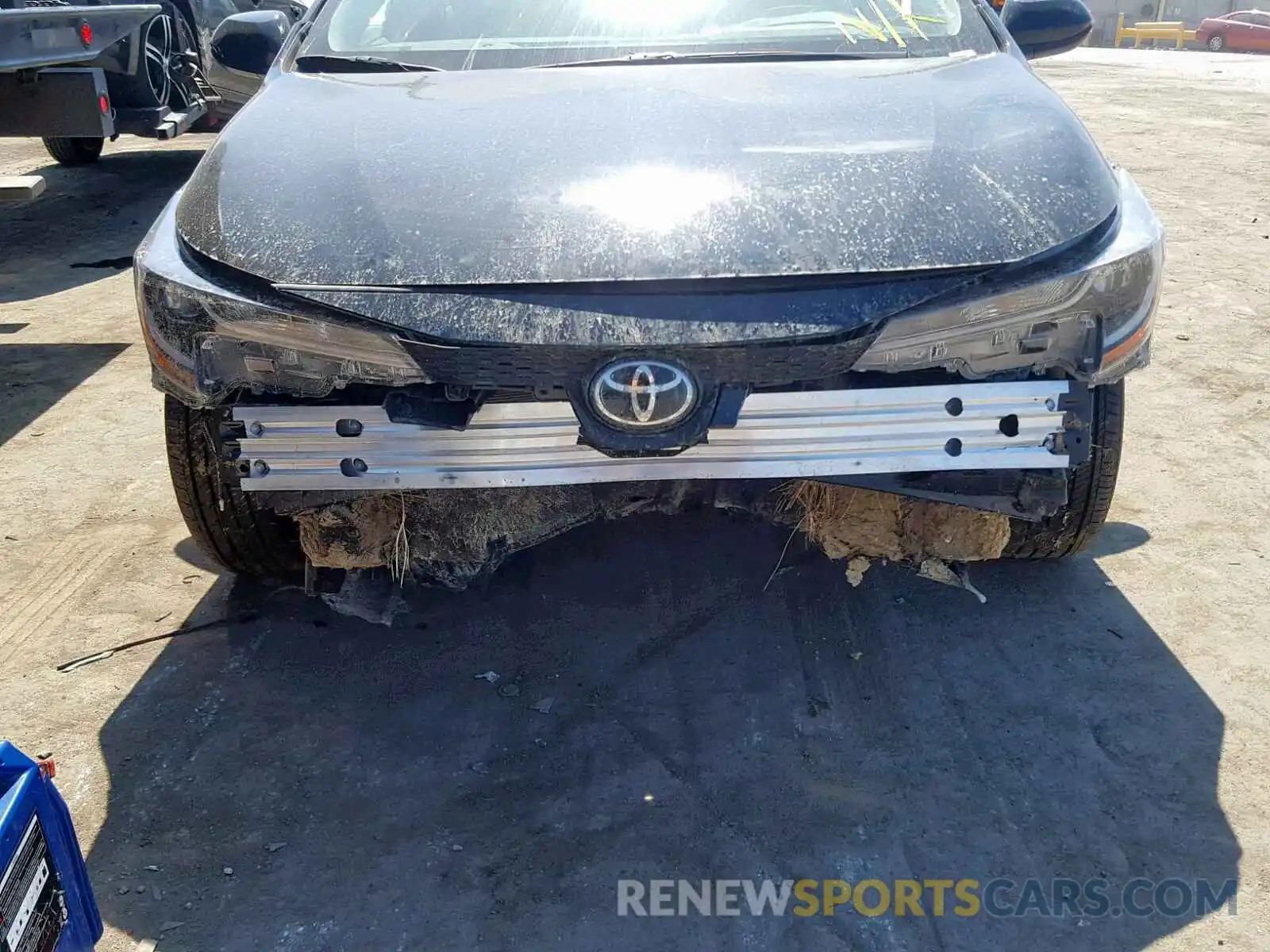 9 Photograph of a damaged car 5YFEPRAE2LP038422 TOYOTA COROLLA 2020