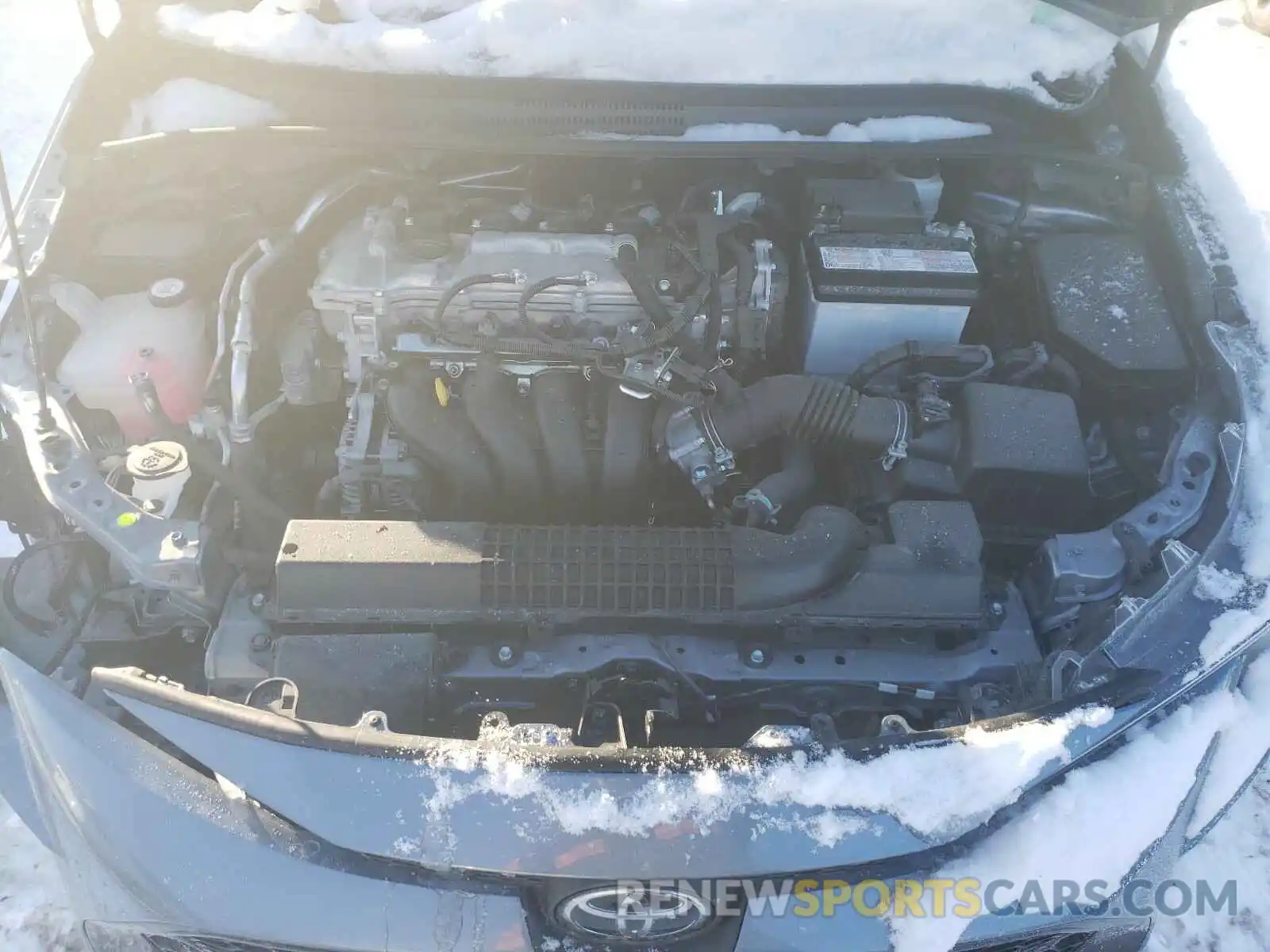 7 Photograph of a damaged car 5YFEPRAE2LP040557 TOYOTA COROLLA 2020