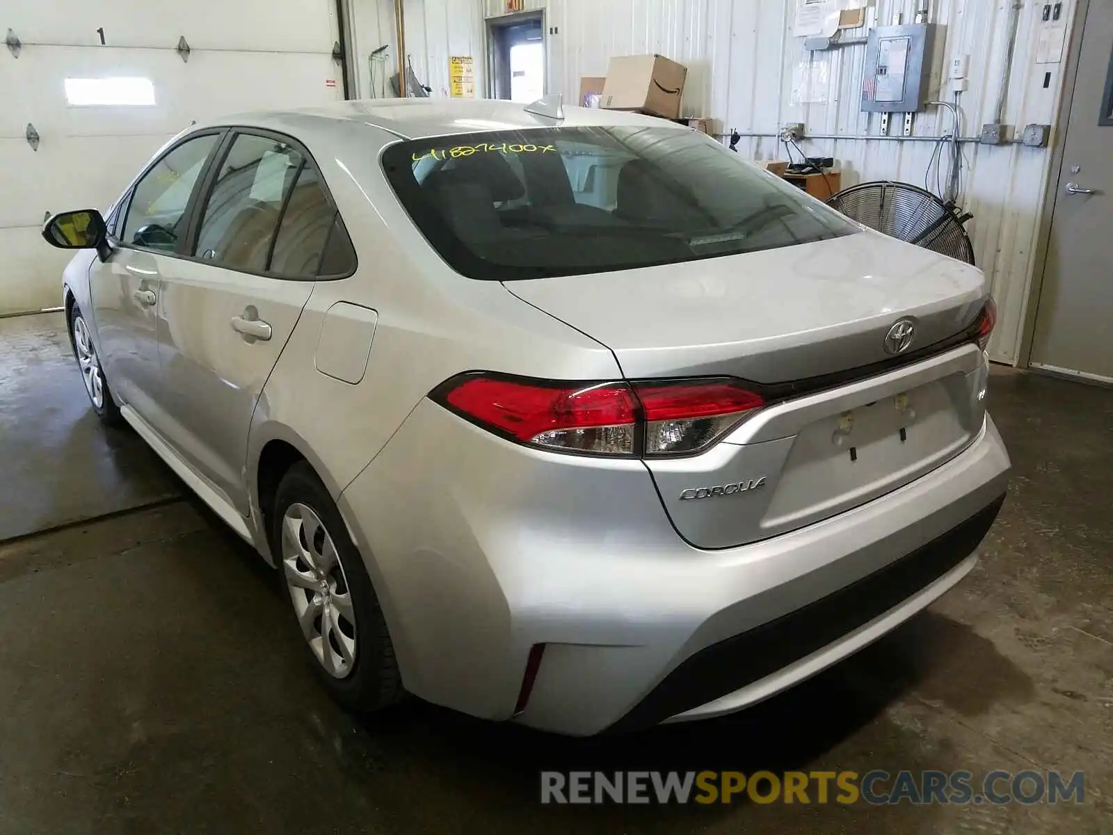 3 Photograph of a damaged car 5YFEPRAE2LP040722 TOYOTA COROLLA 2020