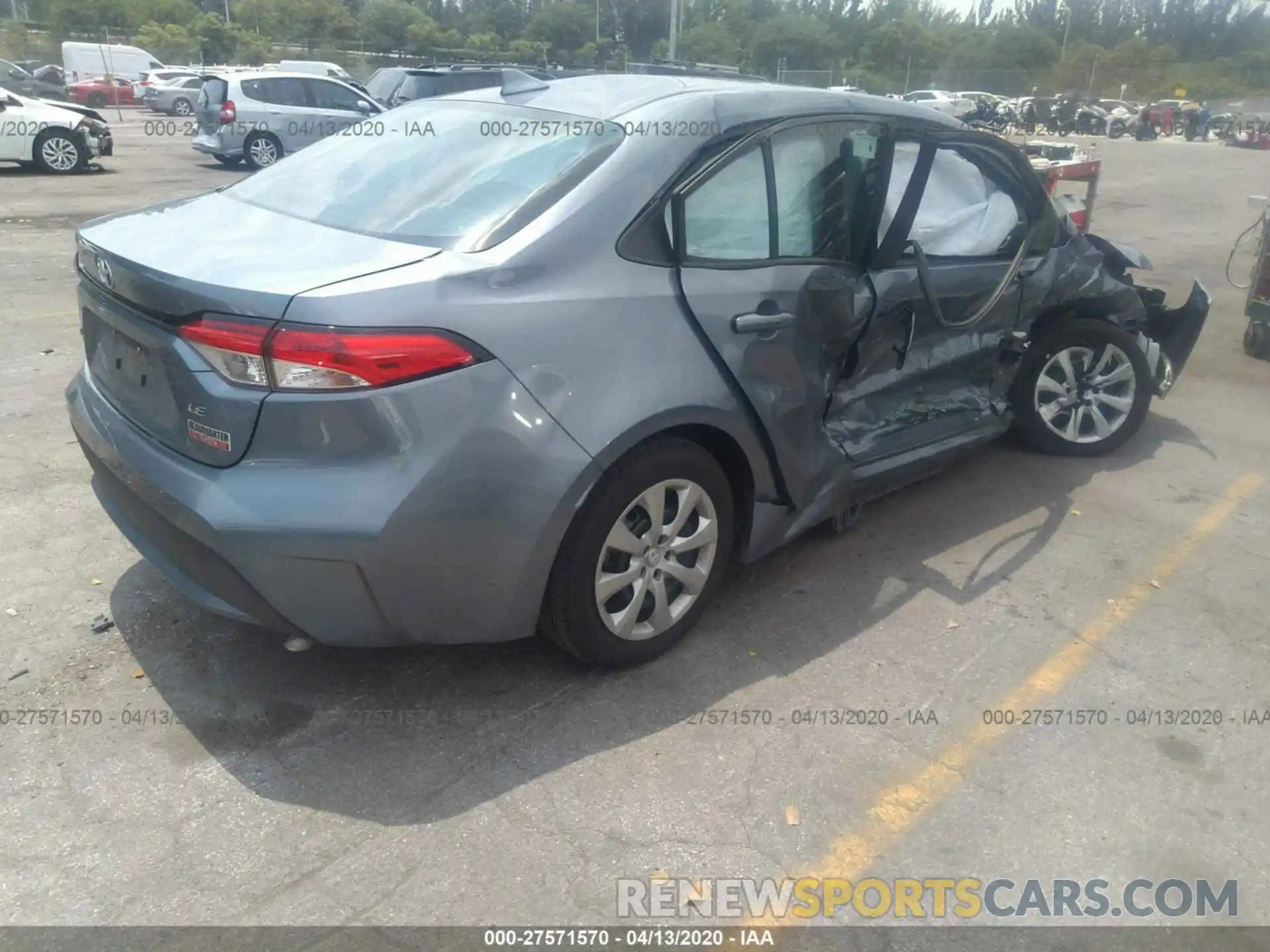 4 Photograph of a damaged car 5YFEPRAE2LP041059 TOYOTA COROLLA 2020