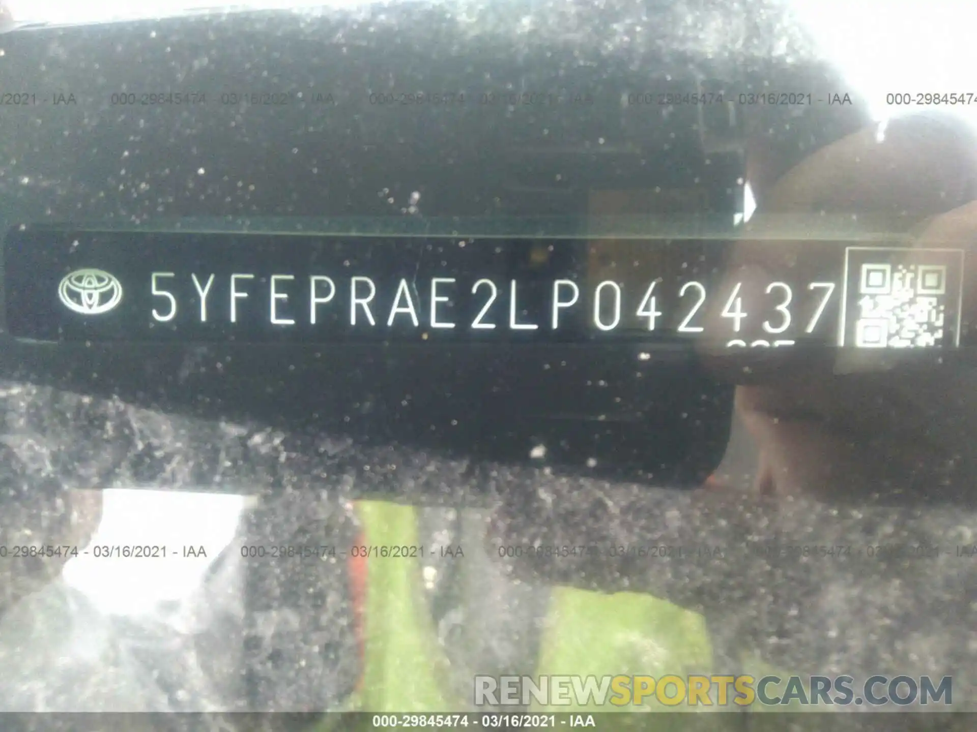 9 Photograph of a damaged car 5YFEPRAE2LP042437 TOYOTA COROLLA 2020