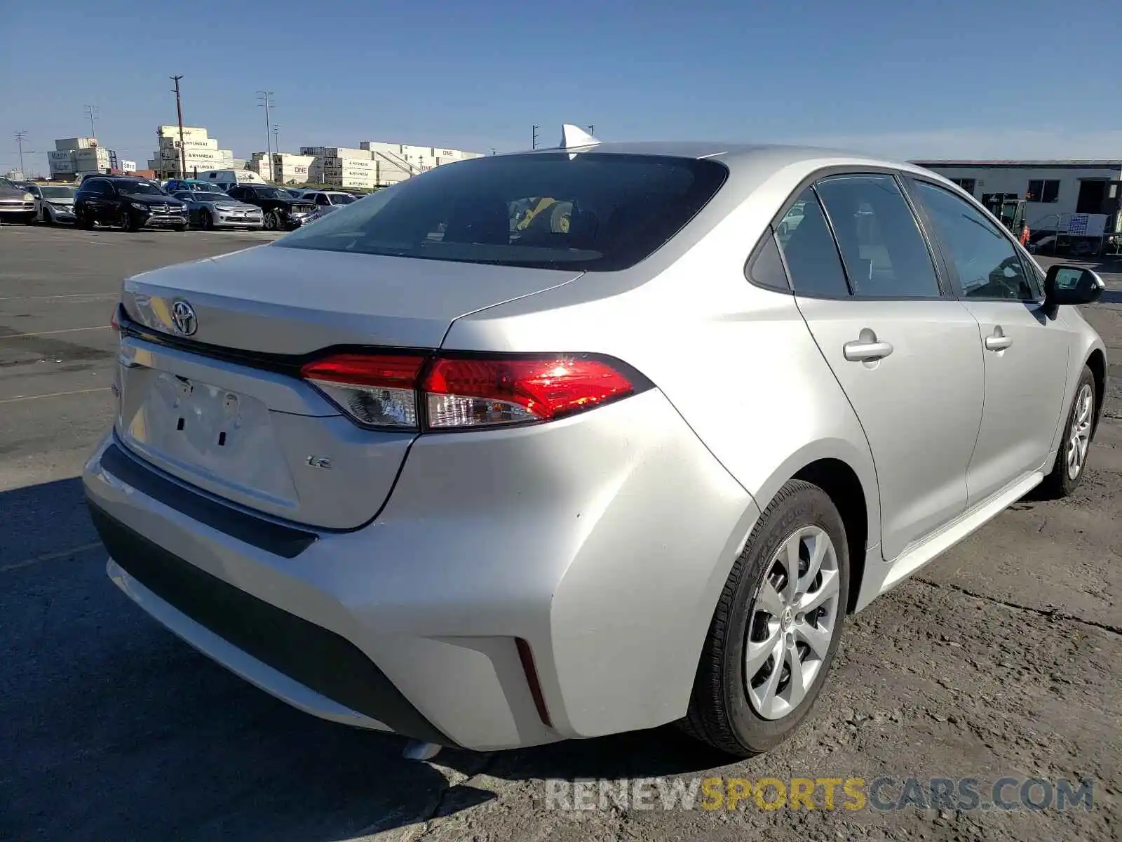 4 Photograph of a damaged car 5YFEPRAE2LP043250 TOYOTA COROLLA 2020