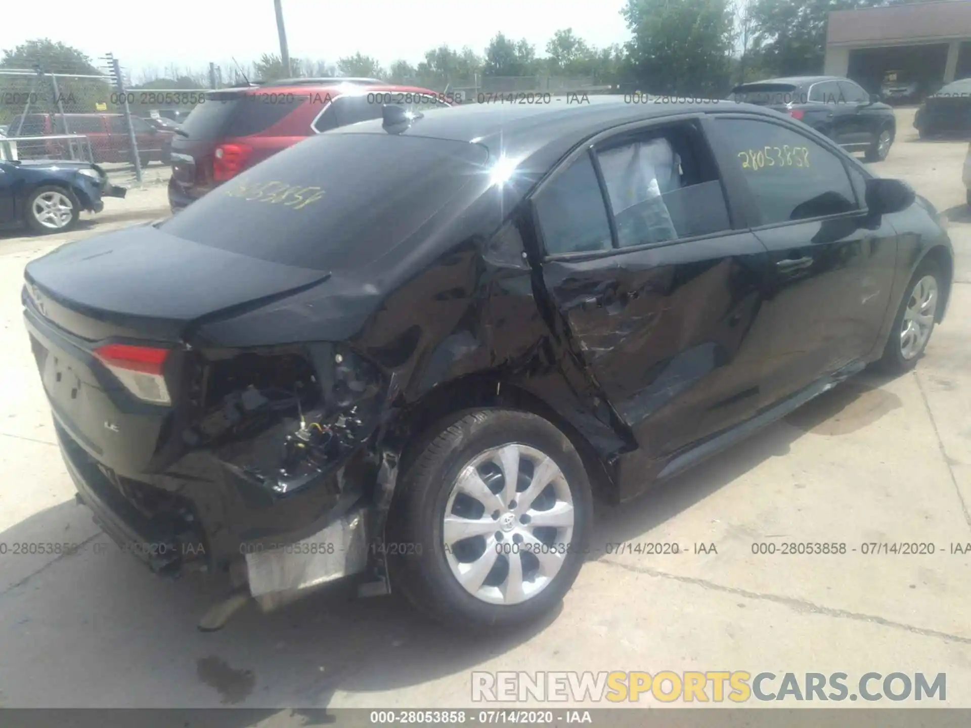 4 Photograph of a damaged car 5YFEPRAE2LP044270 TOYOTA COROLLA 2020