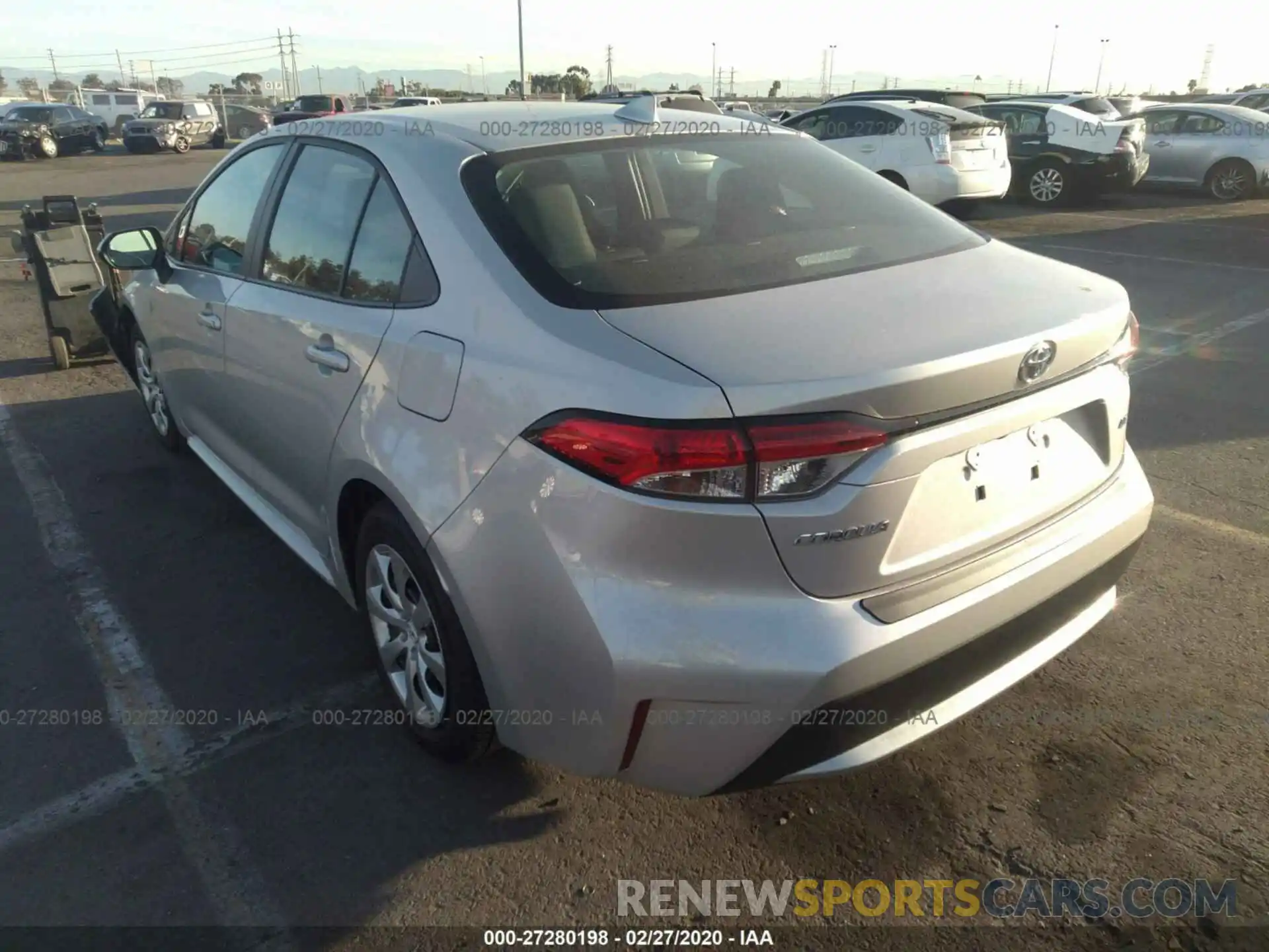 3 Photograph of a damaged car 5YFEPRAE2LP044303 TOYOTA COROLLA 2020